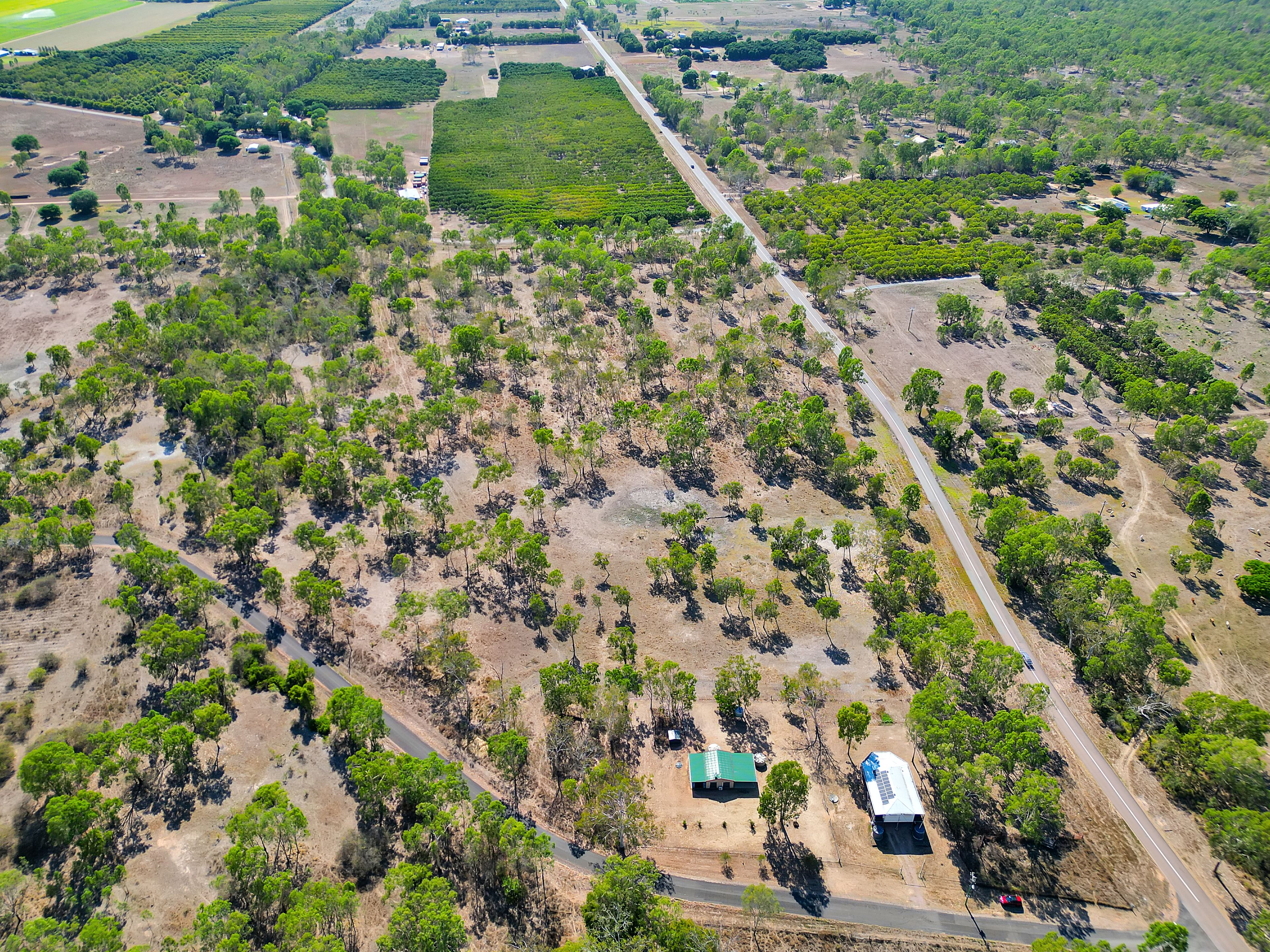 8 Maconachies Road, Majors Creek, QLD 4816