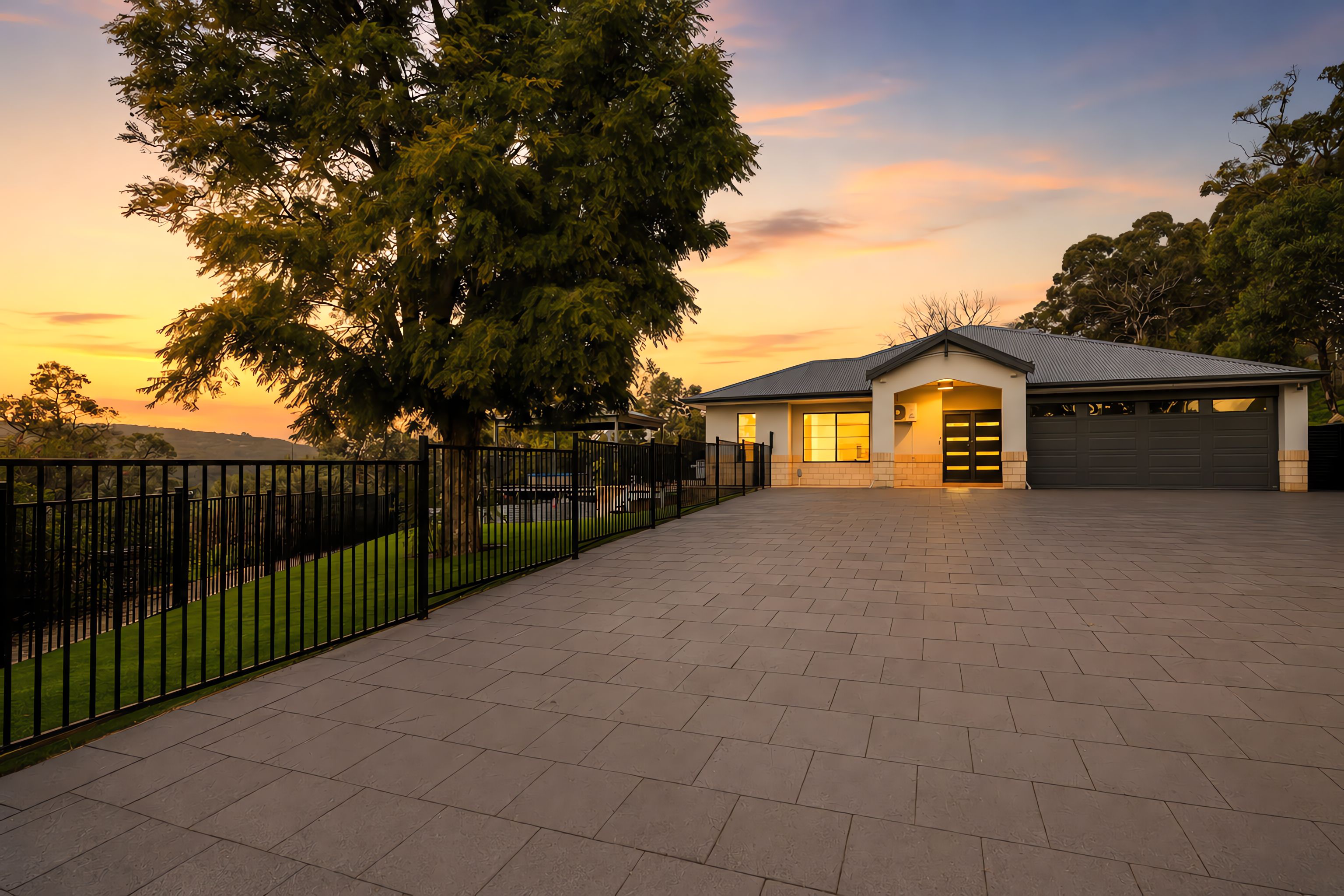 3 Nookawarra Place — photo from Ray White Armadale City