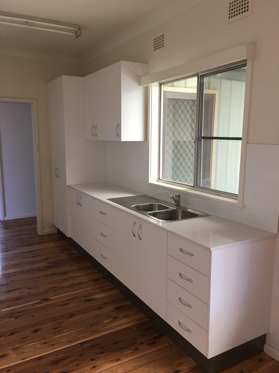 36 Moor Street, Parkes, NSW 2870