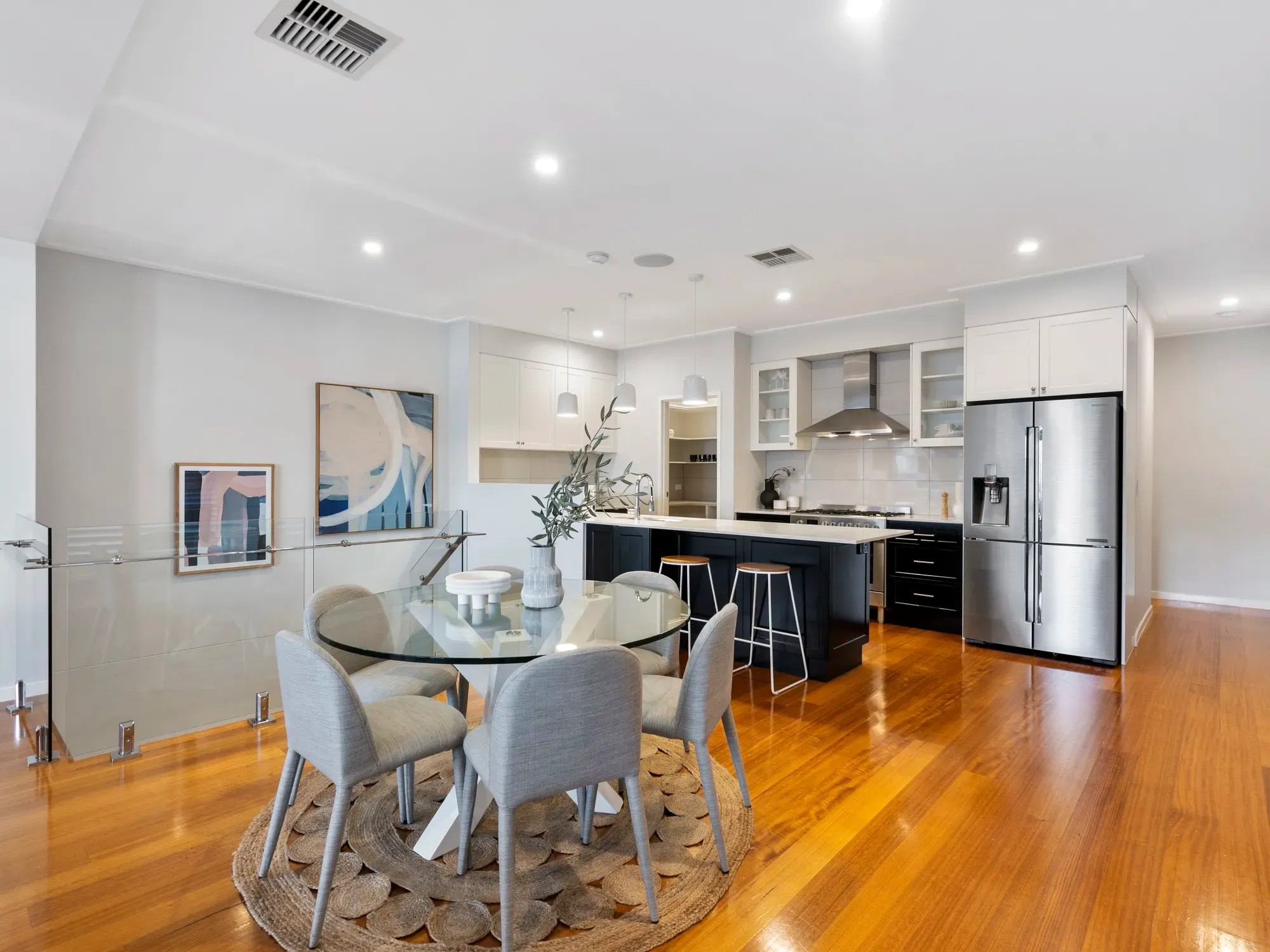 20A Marshall Avenue, Seven Hills, QLD 4170