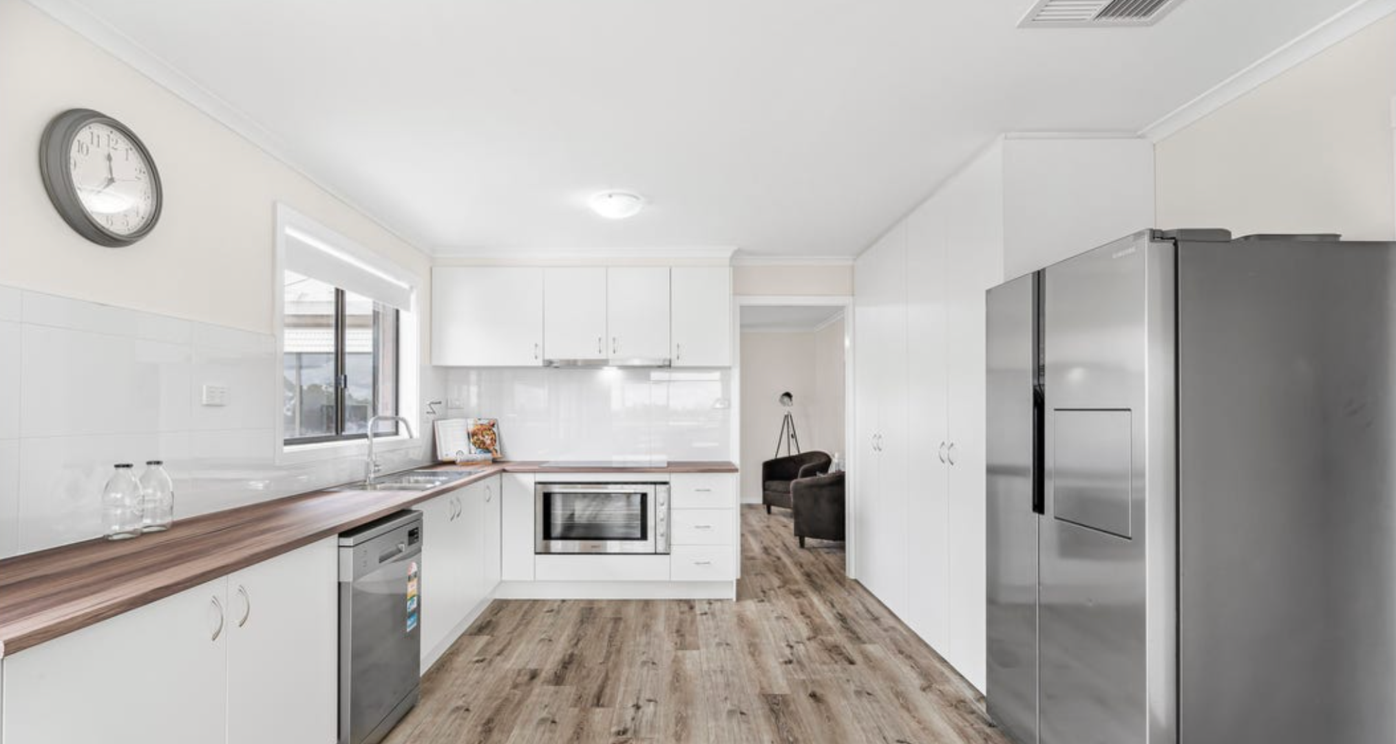 23 Centenary Drive, Mill Park, VIC 3082