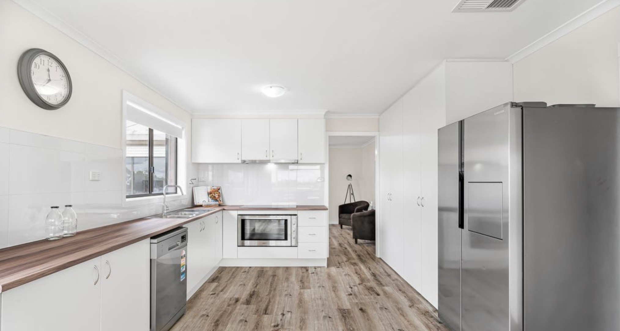 23 Centenary Drive, Mill Park, VIC 3082