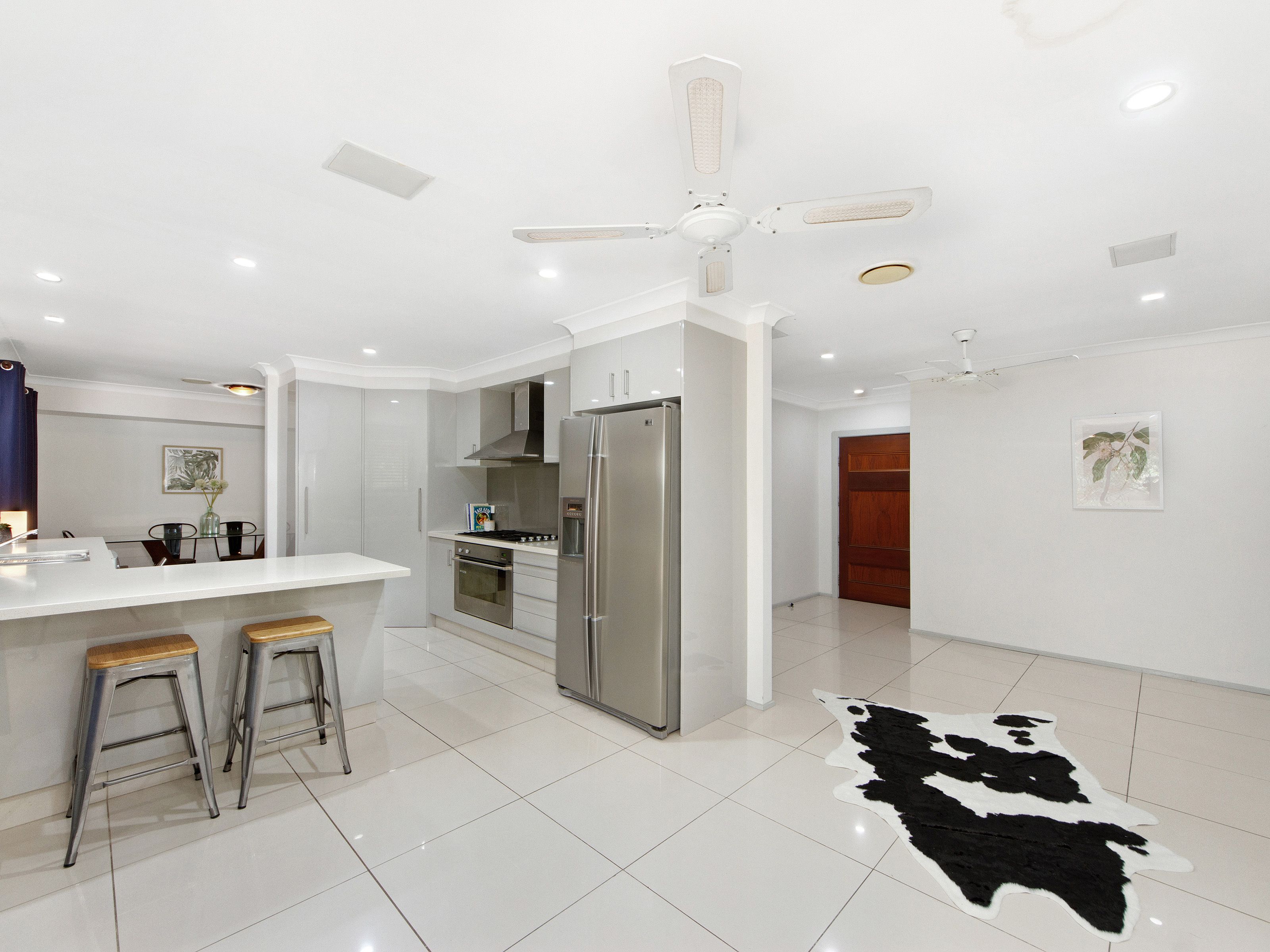 43 Lancelin Drive, Mermaid Waters, QLD 4218