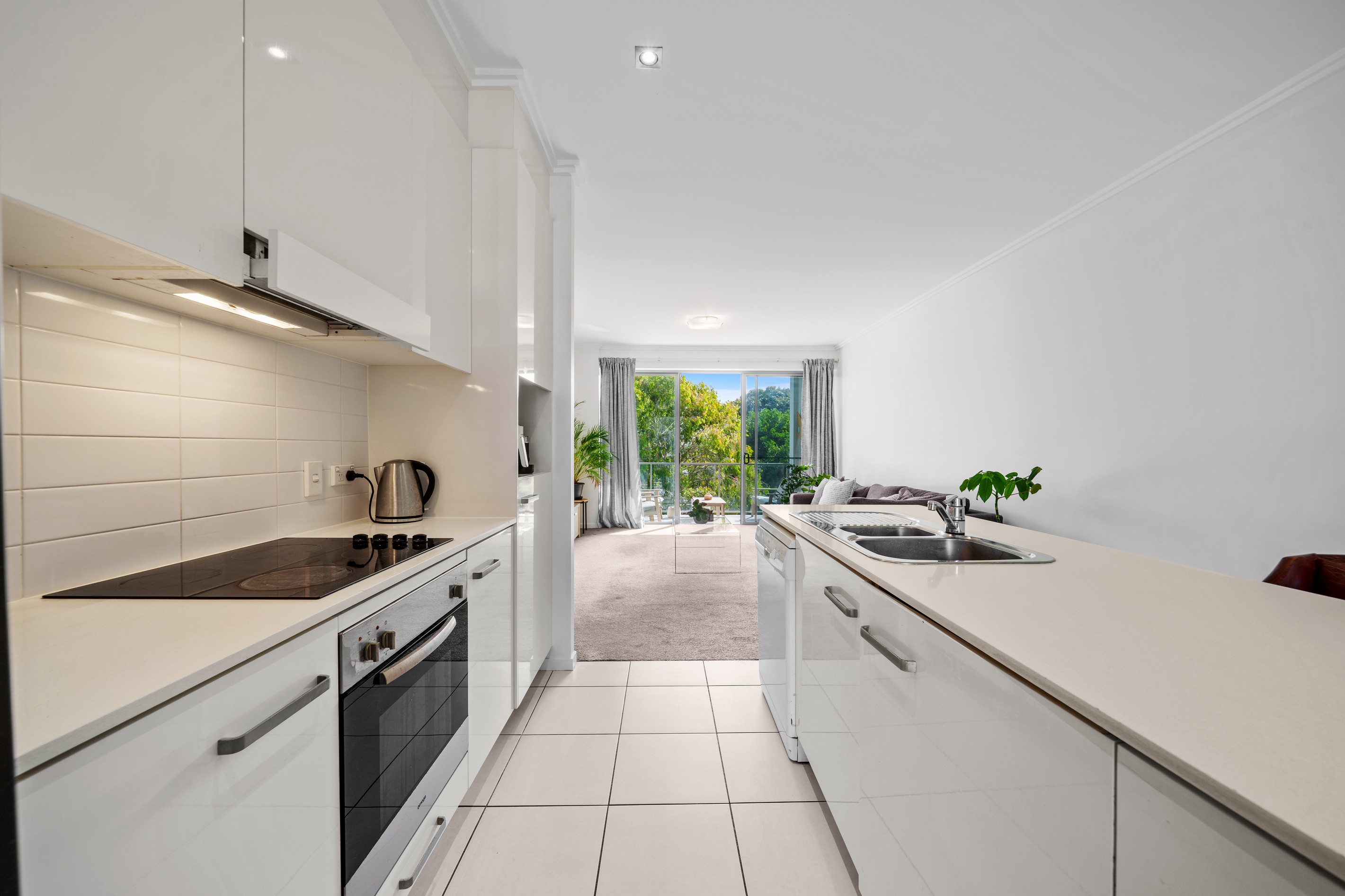 55/2 Gaven Crescent, Mermaid Beach, QLD 4218
