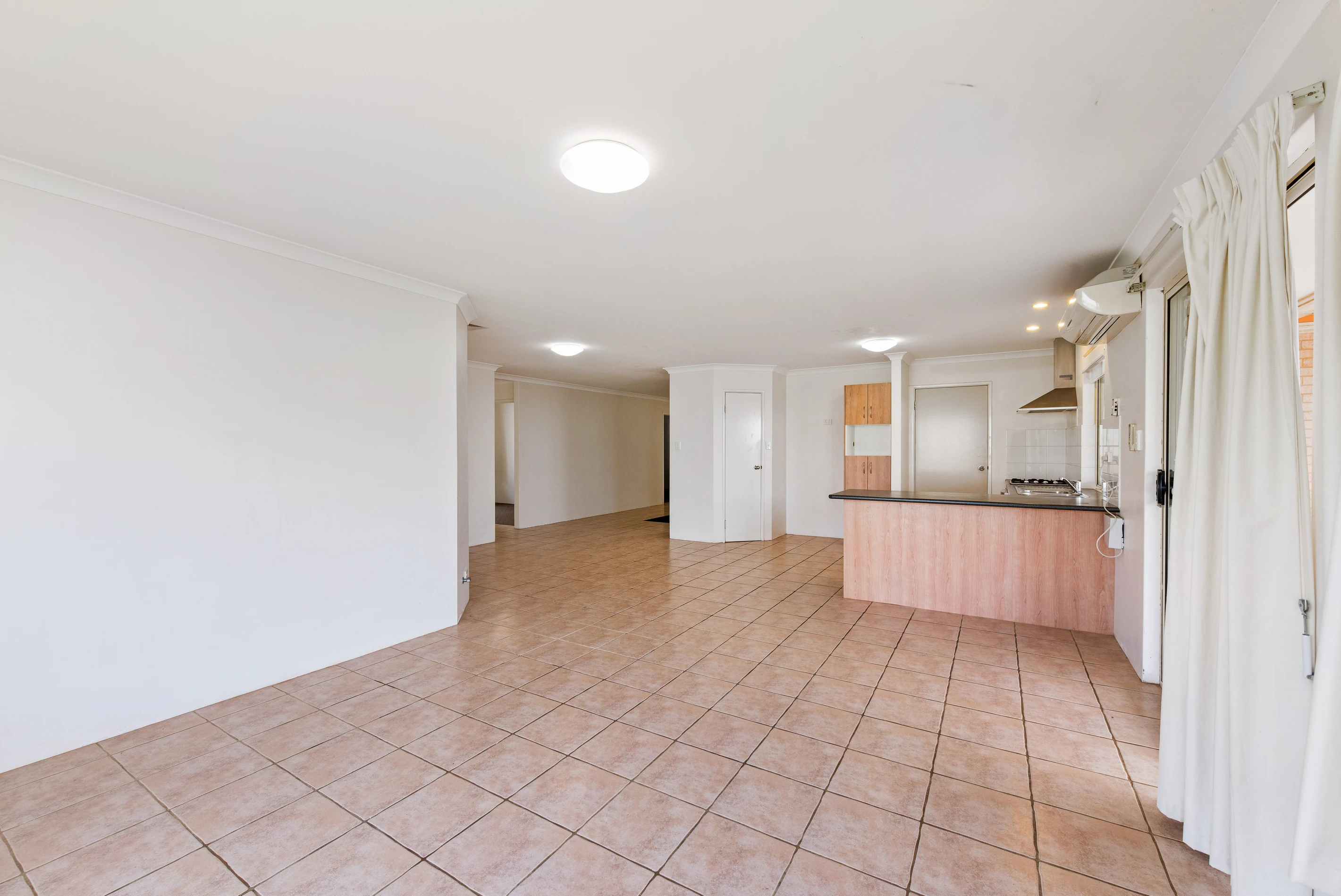 13 Flavio Crescent, Wandina, WA 6530