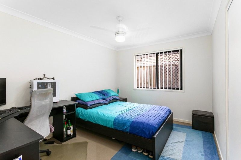 9 Fairy Wren Circuit, Dakabin, QLD 4503