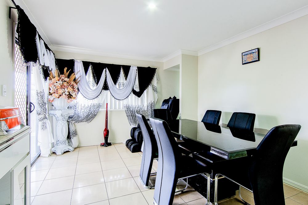 9 Oasis Court, Marsden, QLD 4132