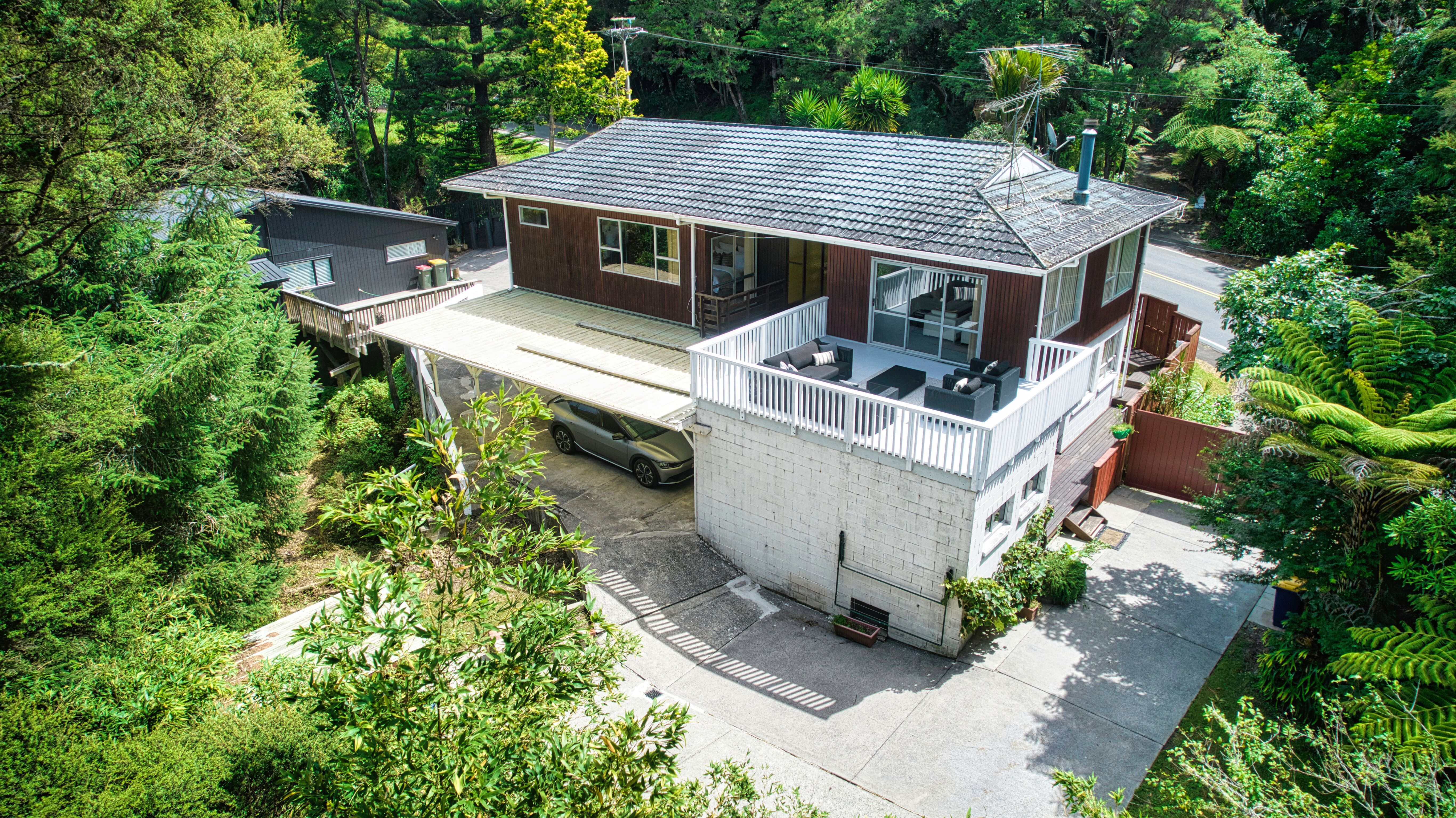 318 Huia Road, Titirangi, Waitakere City