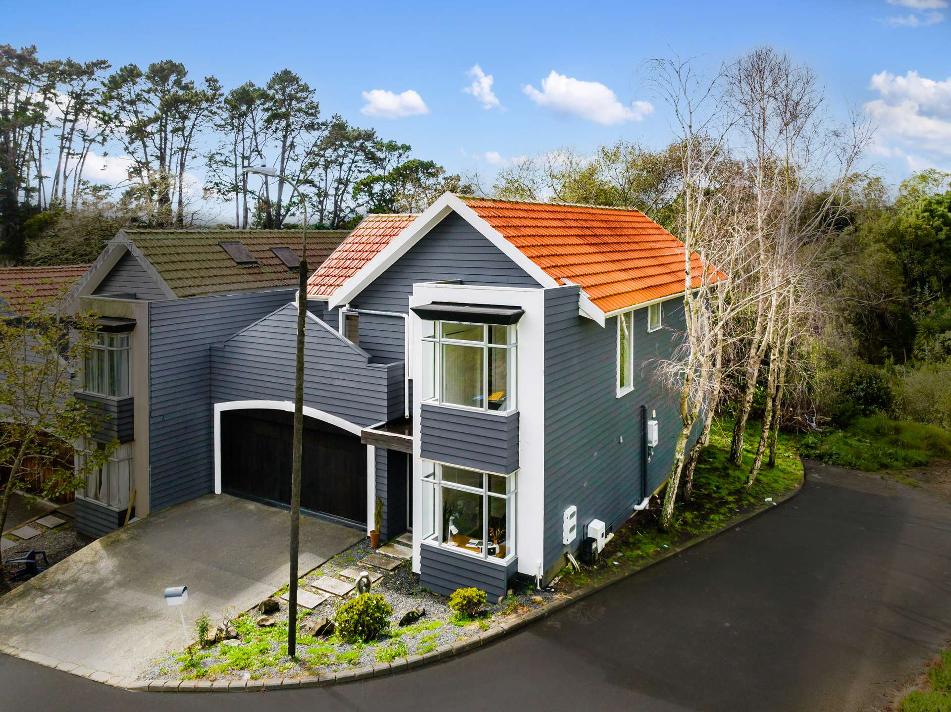 32 Waterview Downs photo 3