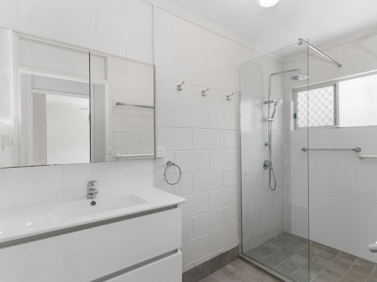 7 Richmond Street, Hermit Park QLD 4812