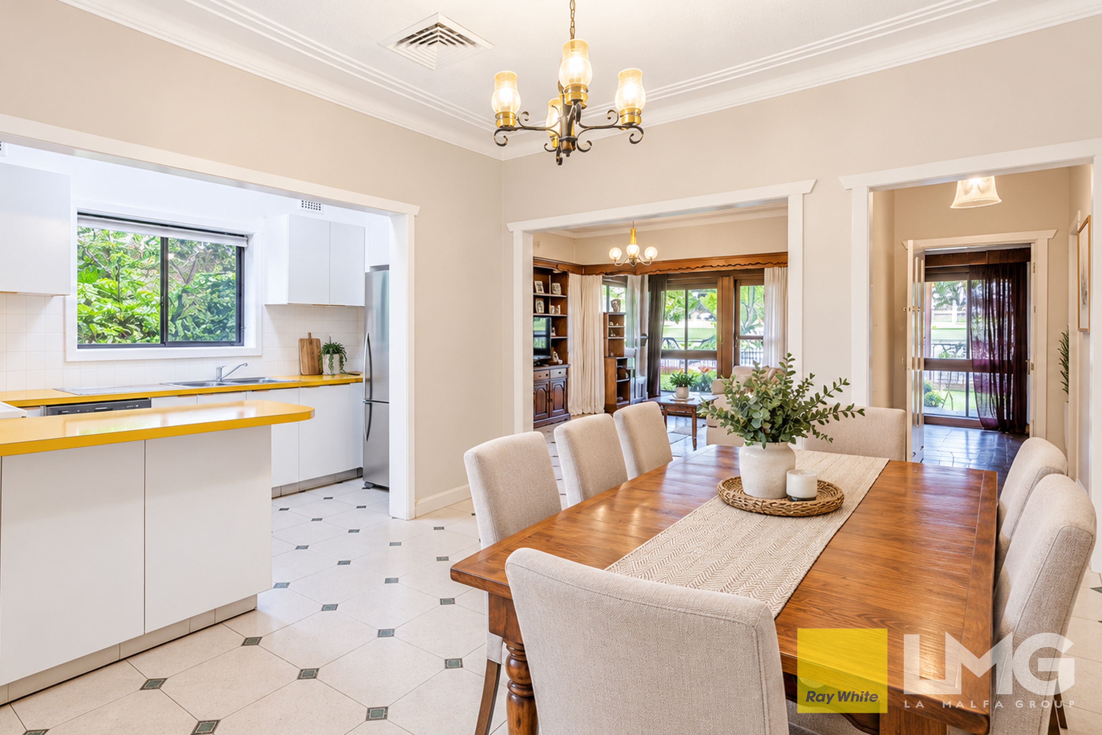 20 Farnell Road — photo 4 of 12