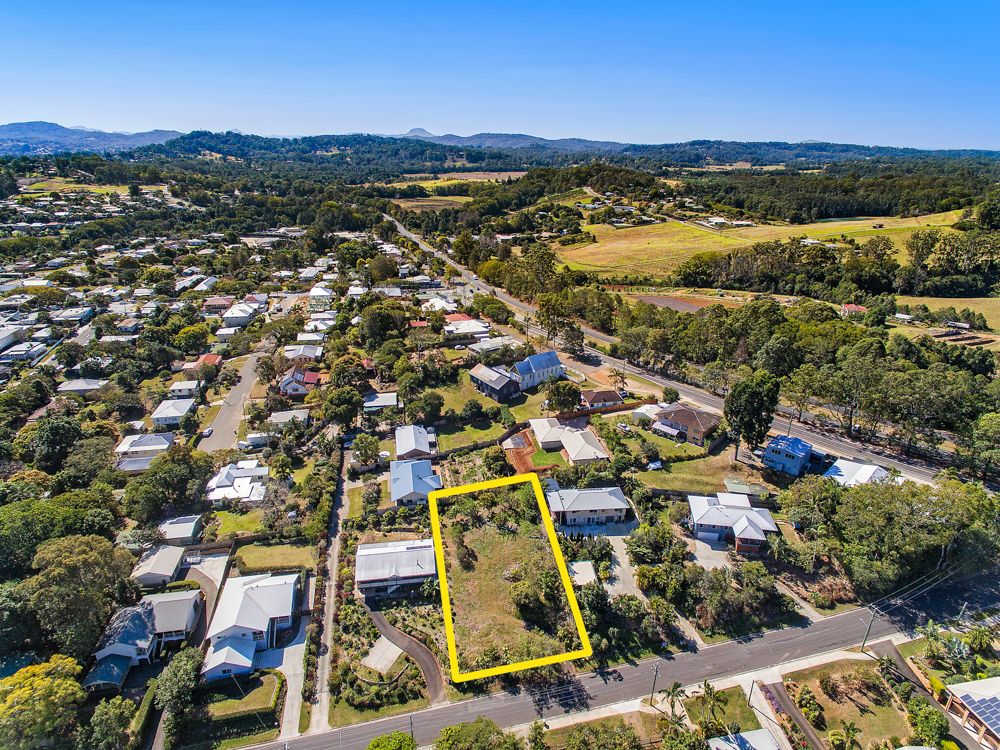 19 Dinmore Street, Woombye, QLD 4559
