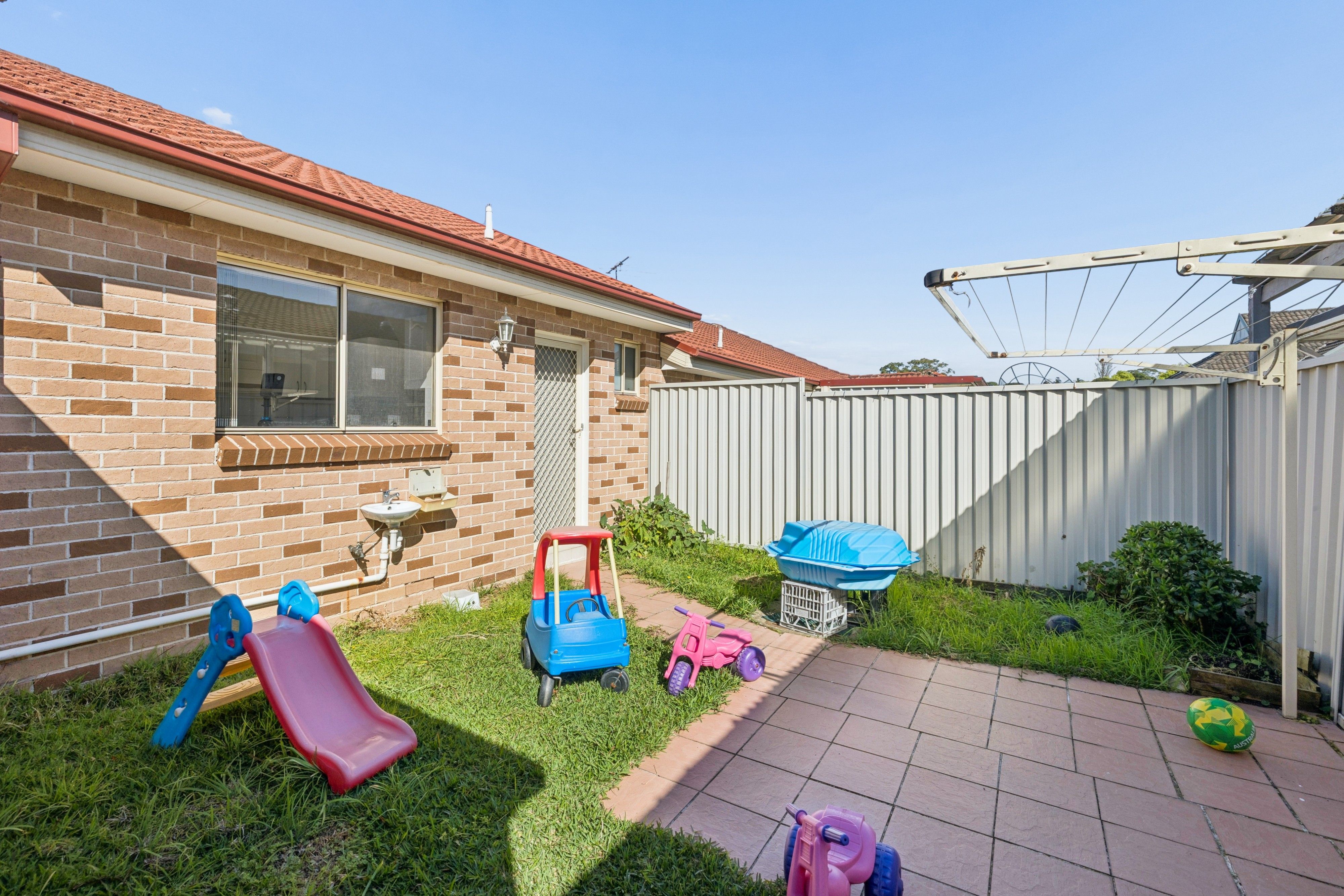 3/76 Sir Joseph Banks Street — photo 11 of 12