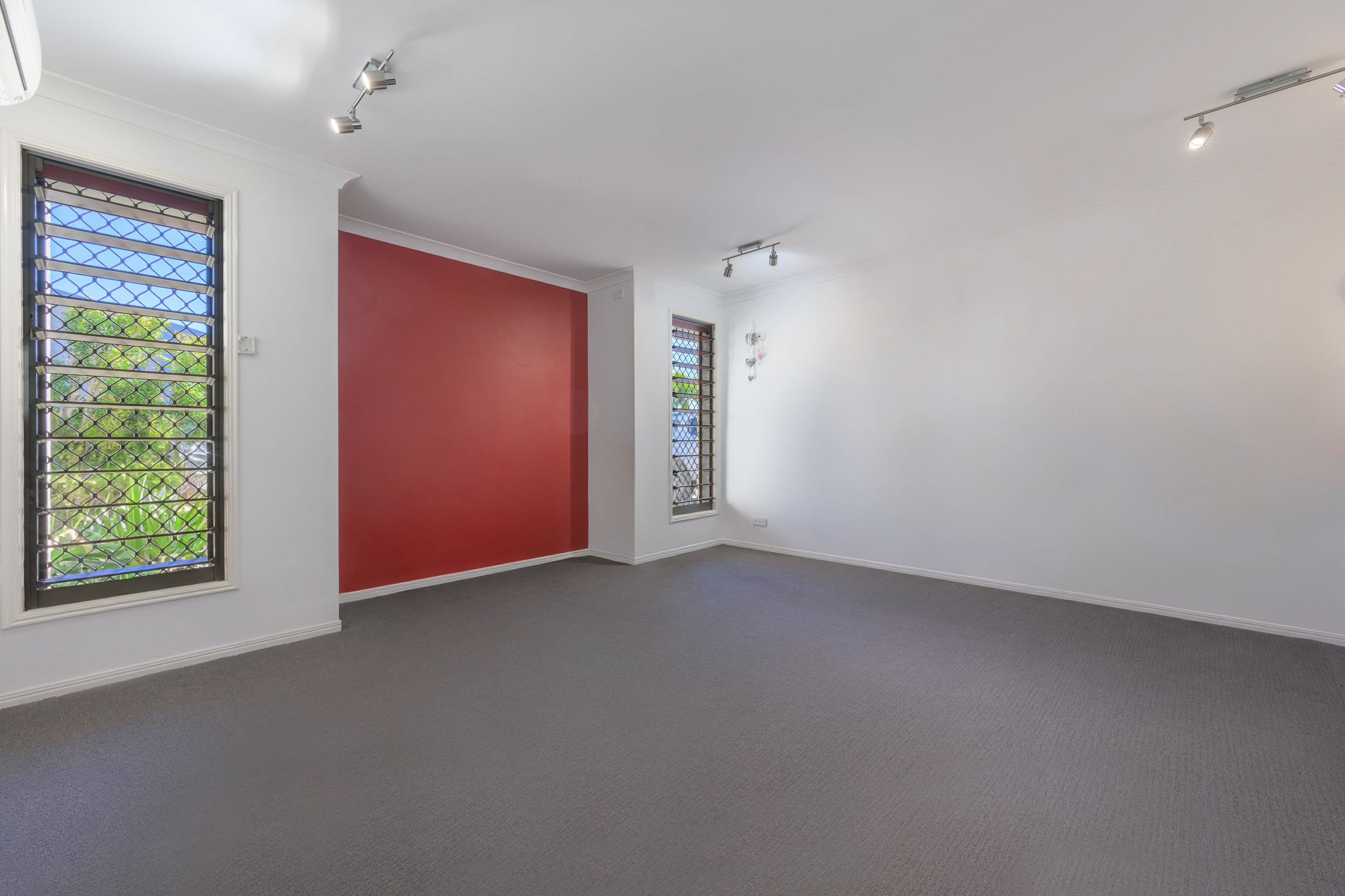 184 J Hickey Avenue — photo 7 of 19