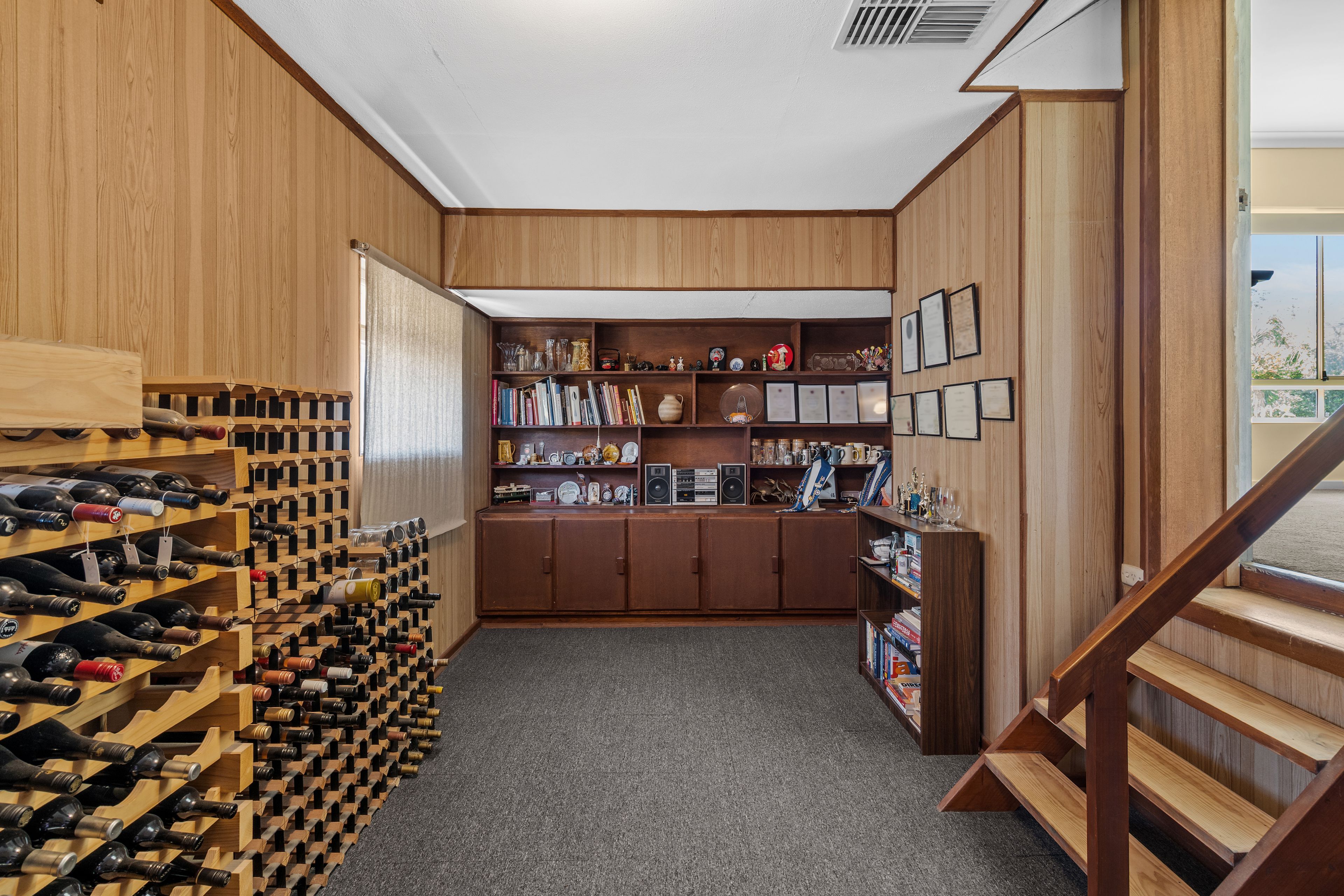 45 Loch Lomond Drive — photo 10 of 23