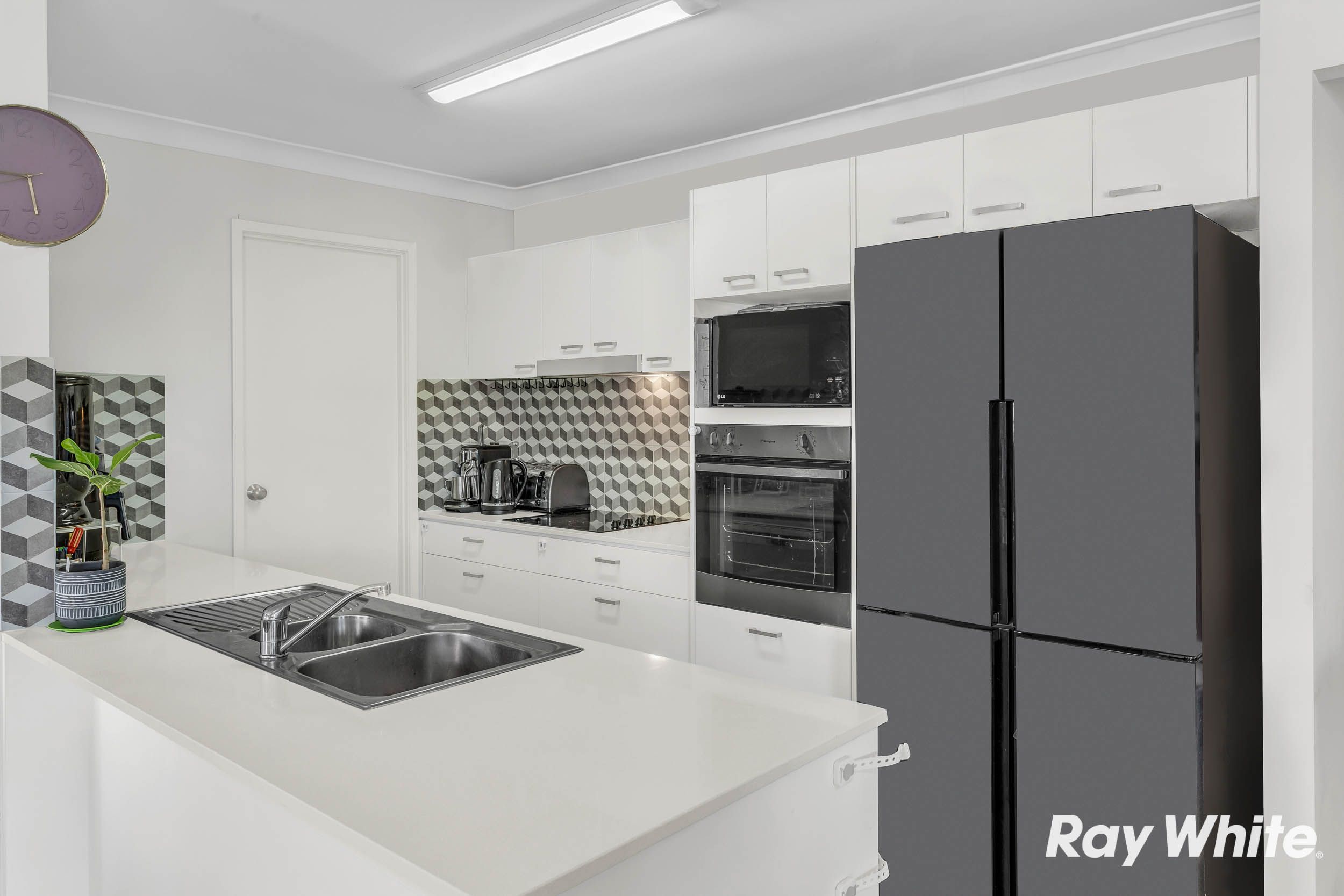 63 Clearwater Street, Bethania, QLD 4205