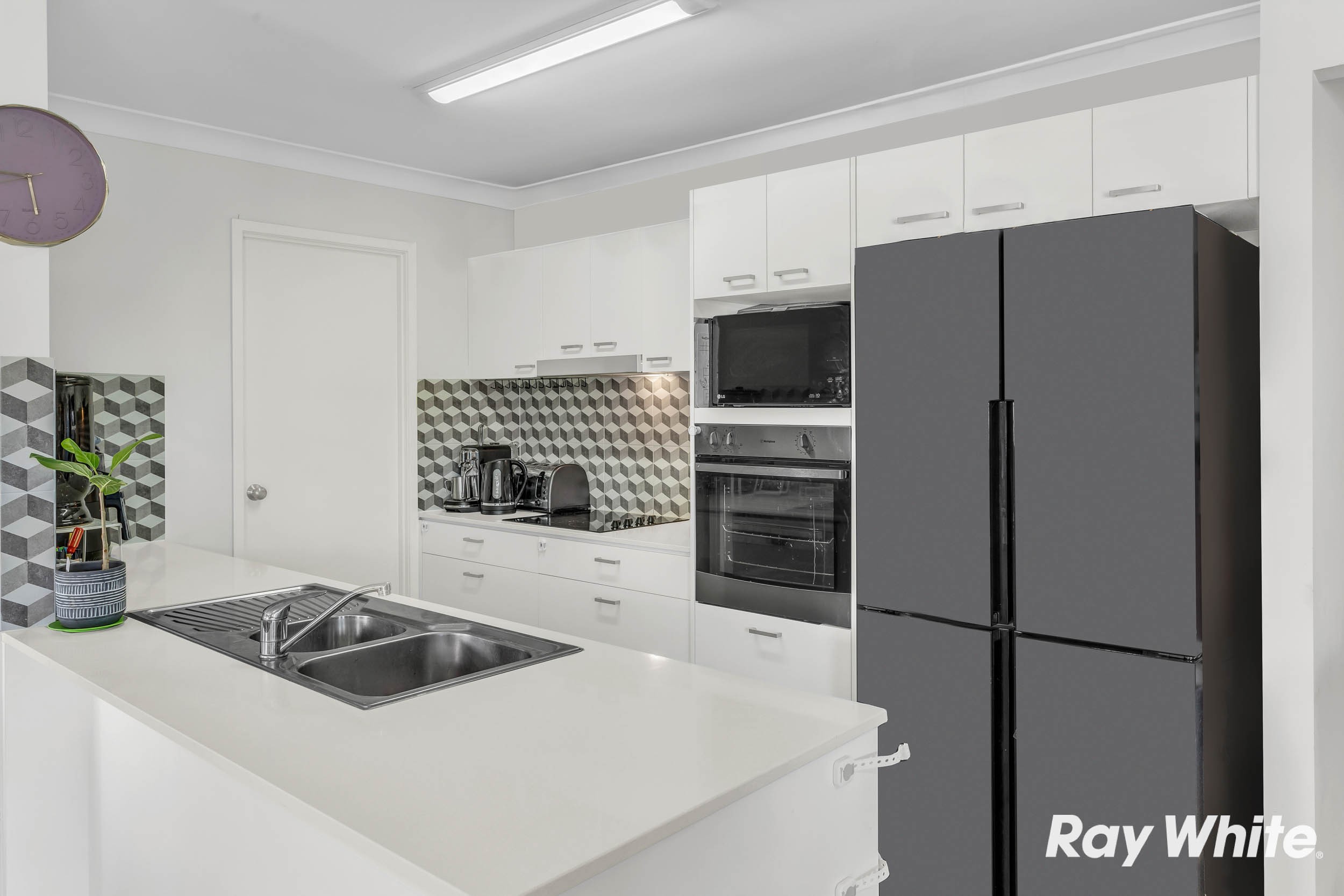 63 Clearwater Street, Bethania, QLD 4205