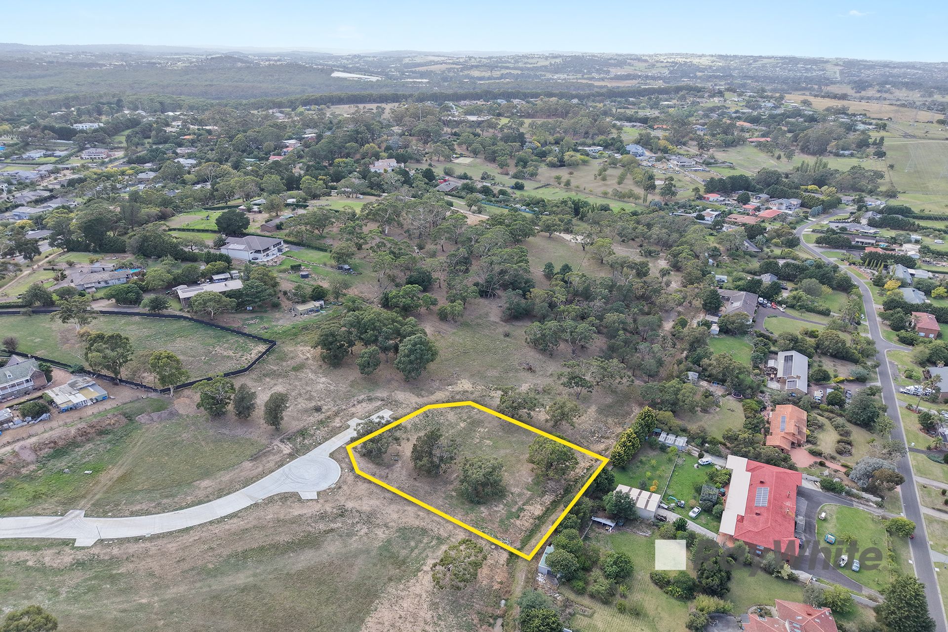 13 Martingale Place, Endeavour Hills, VIC 3802