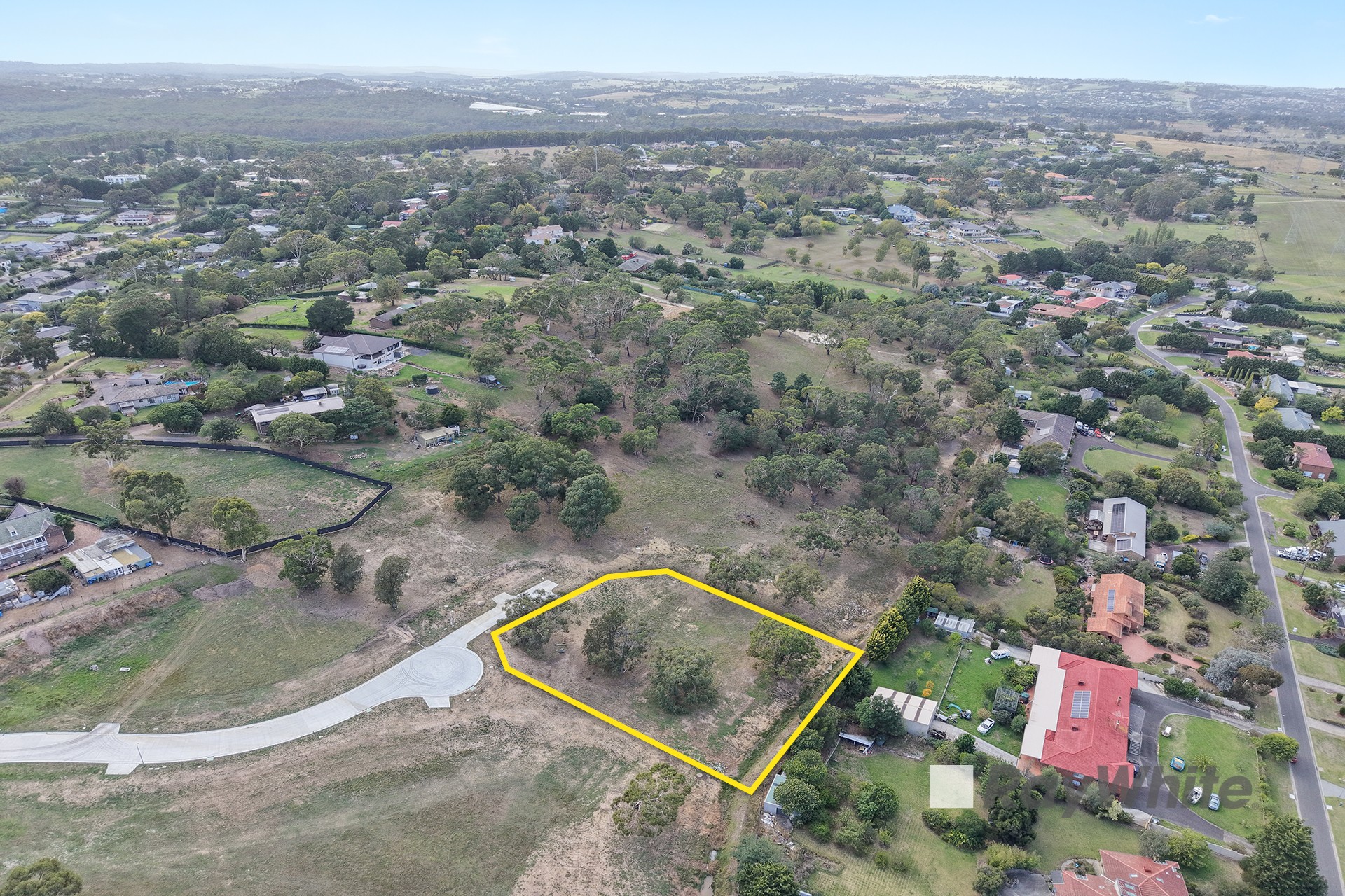 13 Martingale Place, Endeavour Hills, VIC 3802