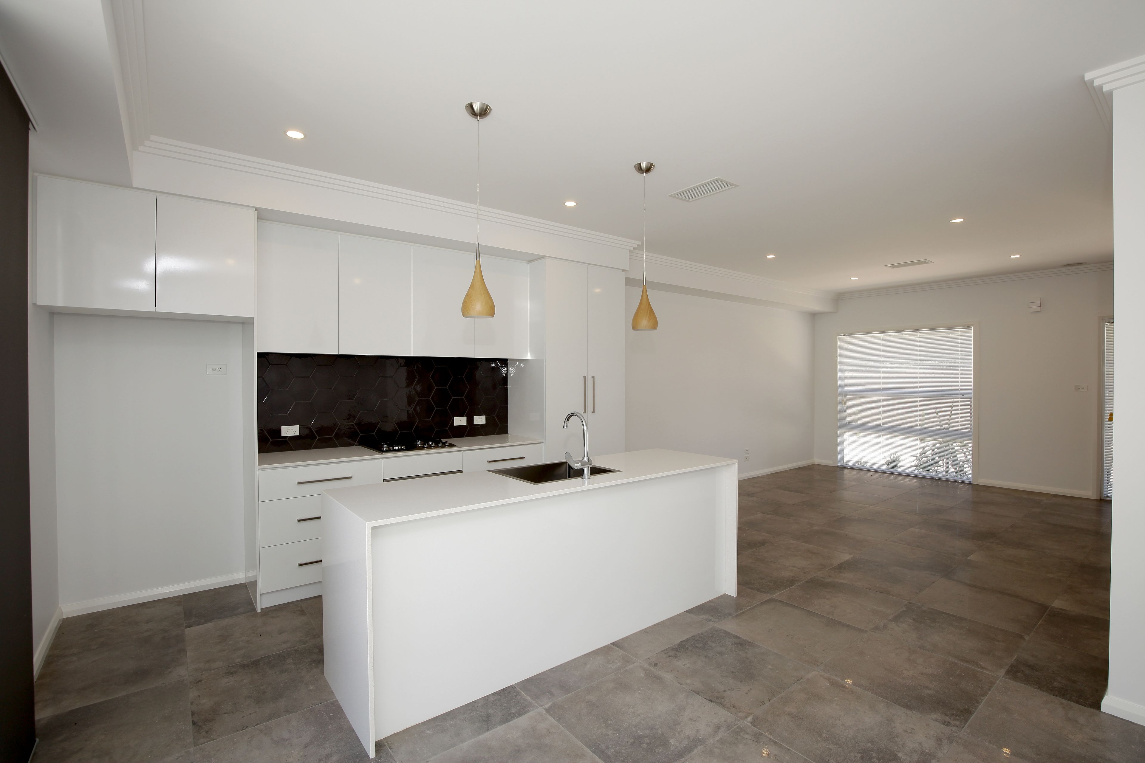 2/15 Broad Street, Wagga Wagga, NSW 2650