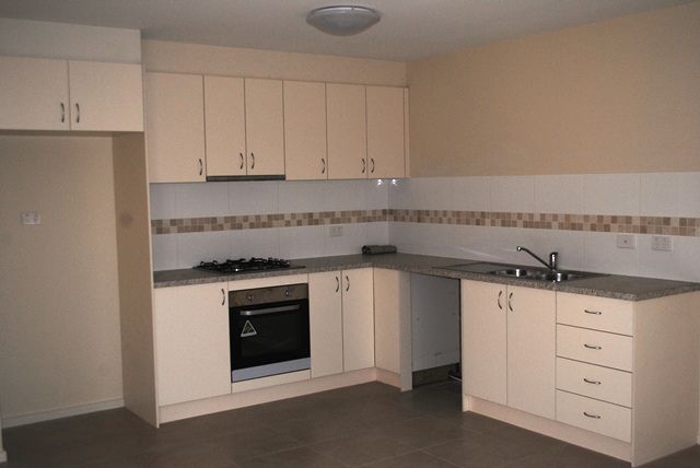 2/3 Endeca Court, LOVELY BANKS, VIC 3213