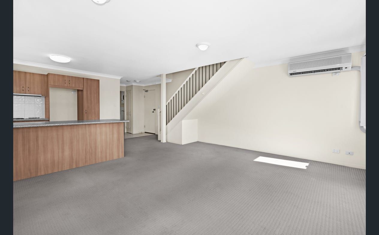 24/8 Whitby Street, Southport, QLD 4215