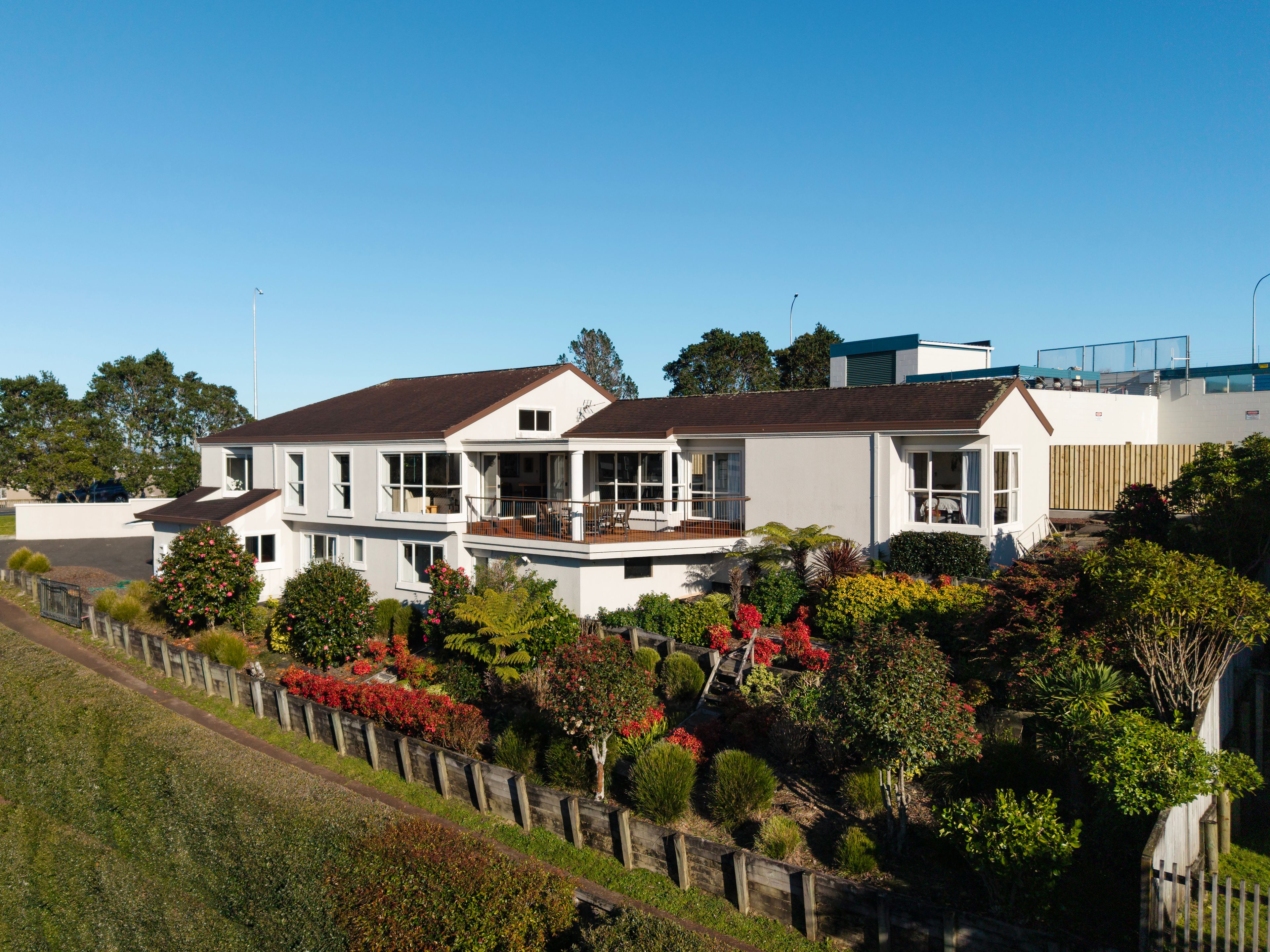 495 East Coast Road, Murrays Bay, North Shore City