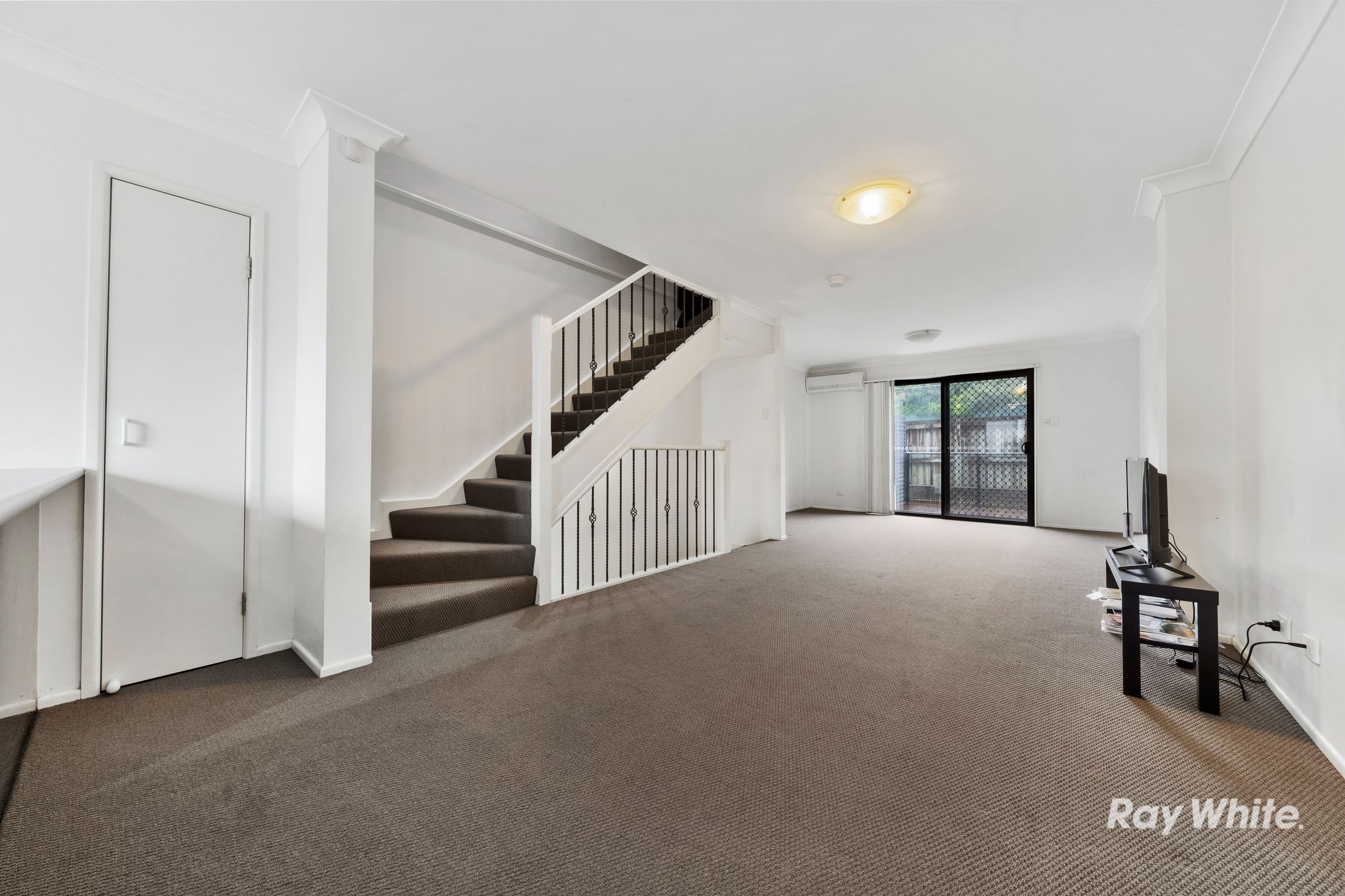 14/11 Portia Street, Kingston, QLD 4114
