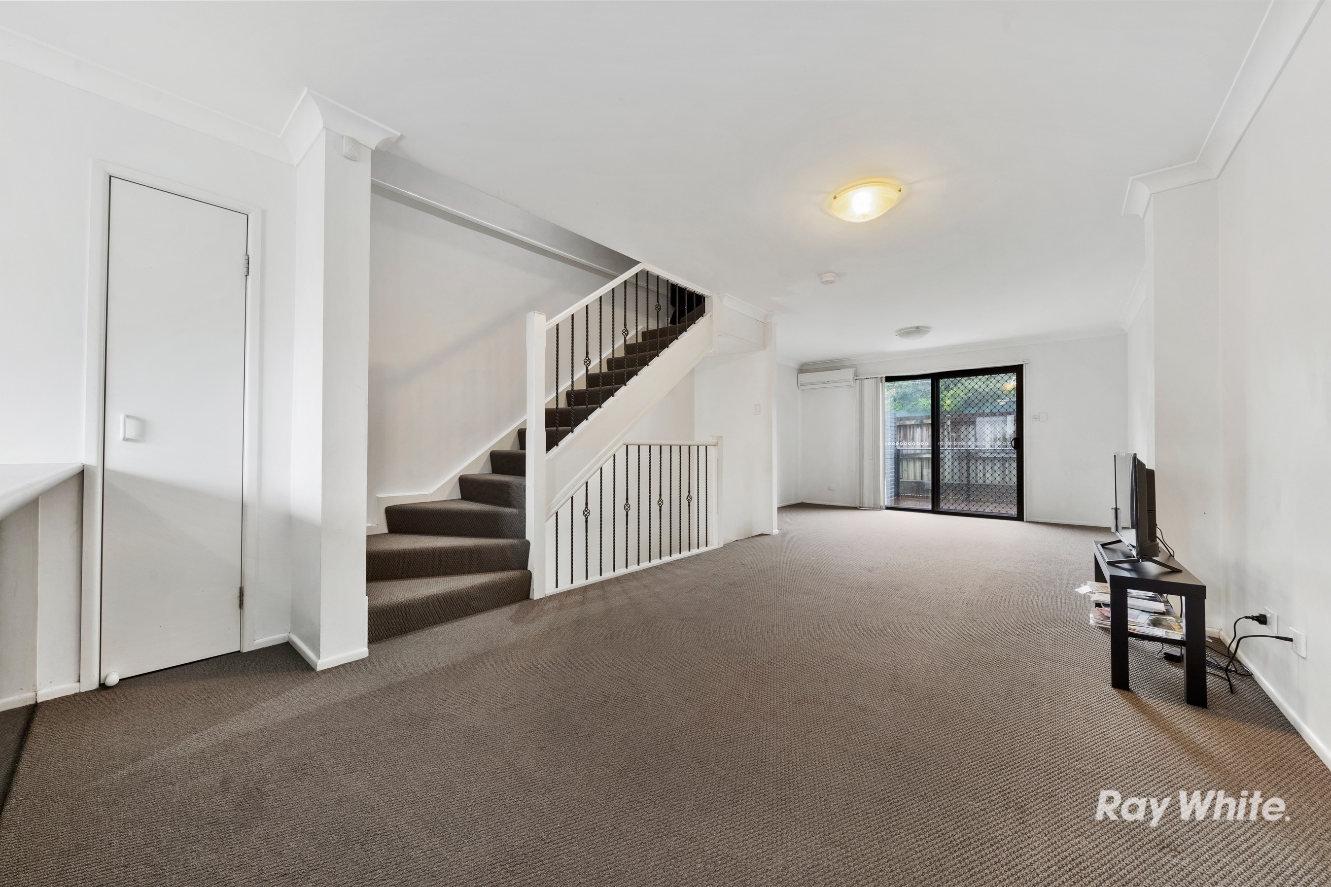 14/11 Portia Street, Kingston, QLD 4114