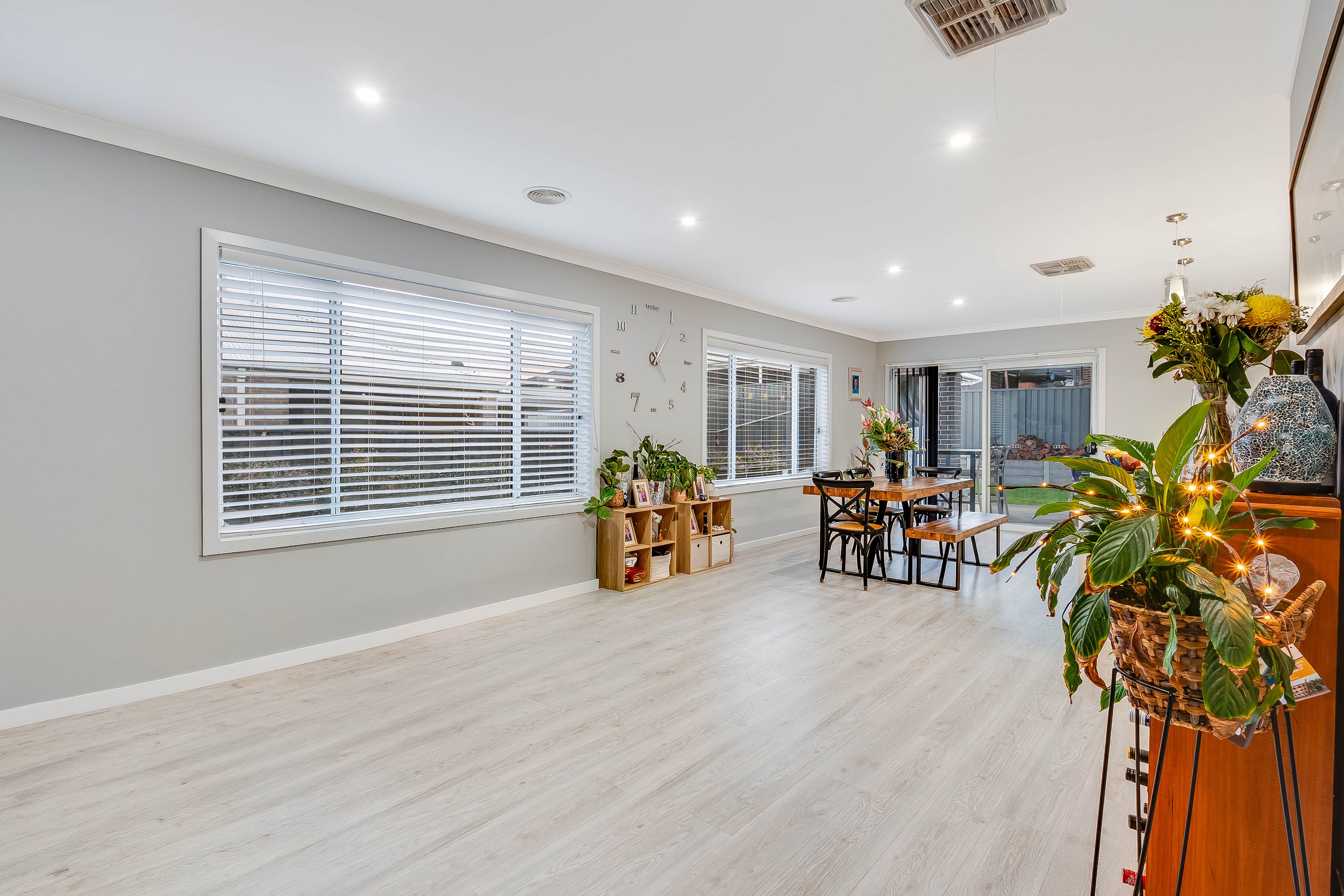 16 Edgar Road — photo 6 of 28