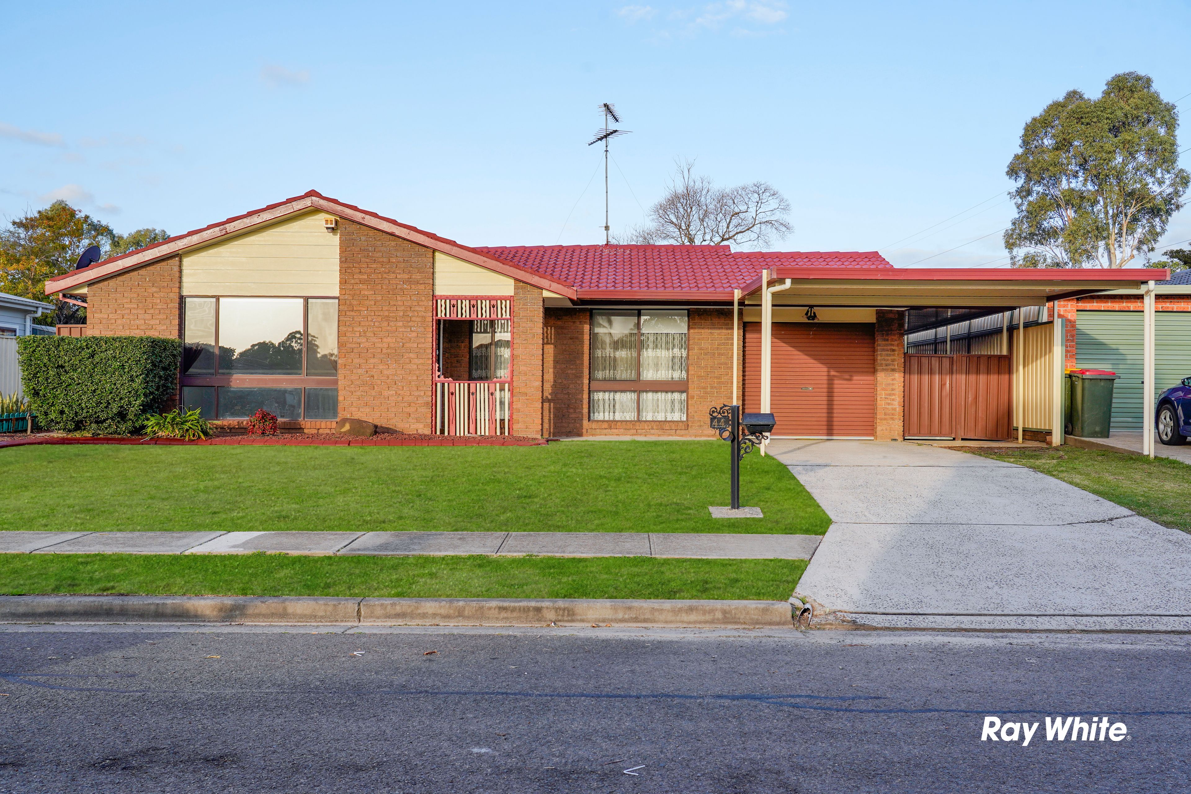 44 Carroll Crescent, Plumpton NSW 2761