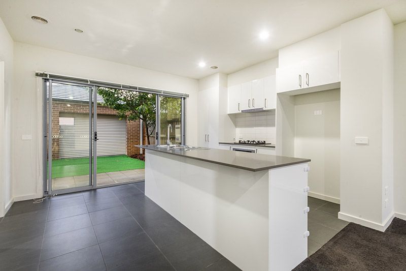 5 Jockey Lane, Cranbourne, VIC 3977