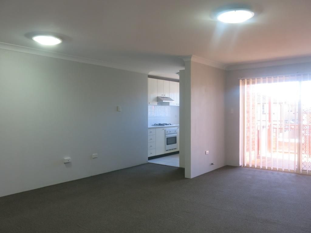 3/67 Queens Road, Hurstville, NSW 2220