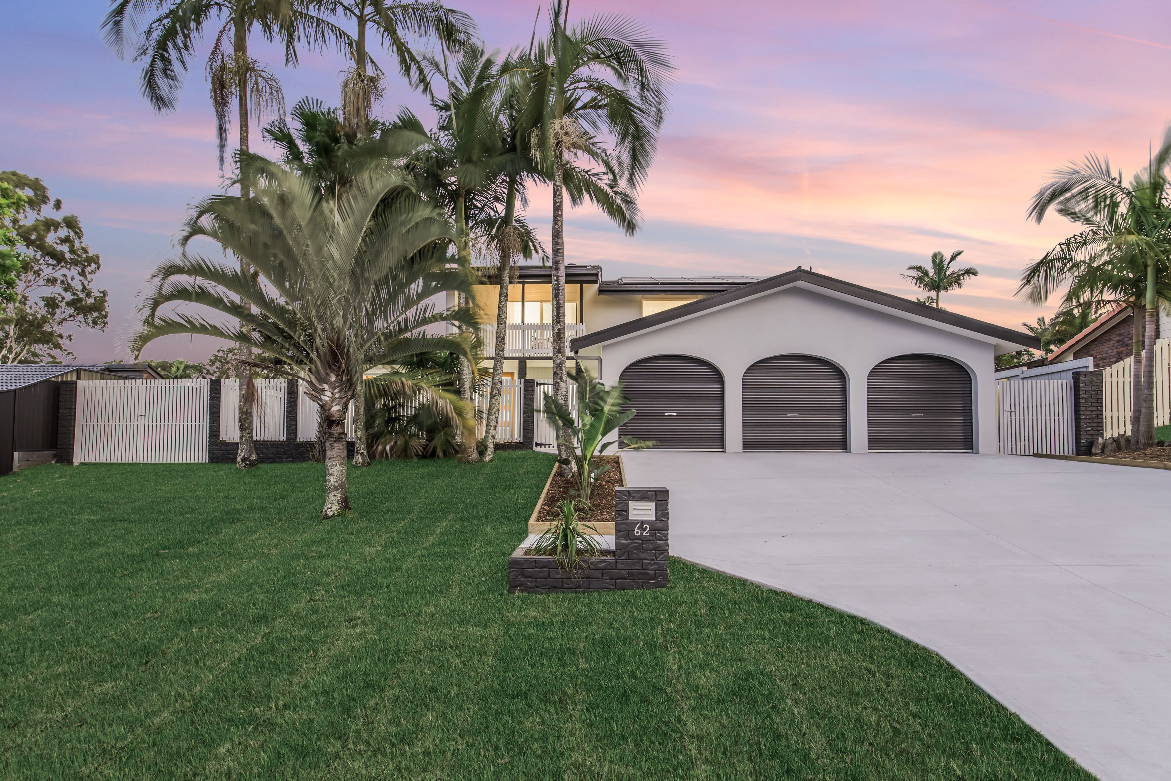62 Parkes Drive, Helensvale, QLD 4212