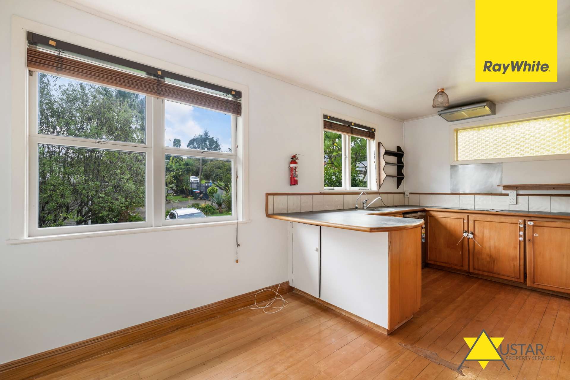 14 Pitcairn Place photo 2