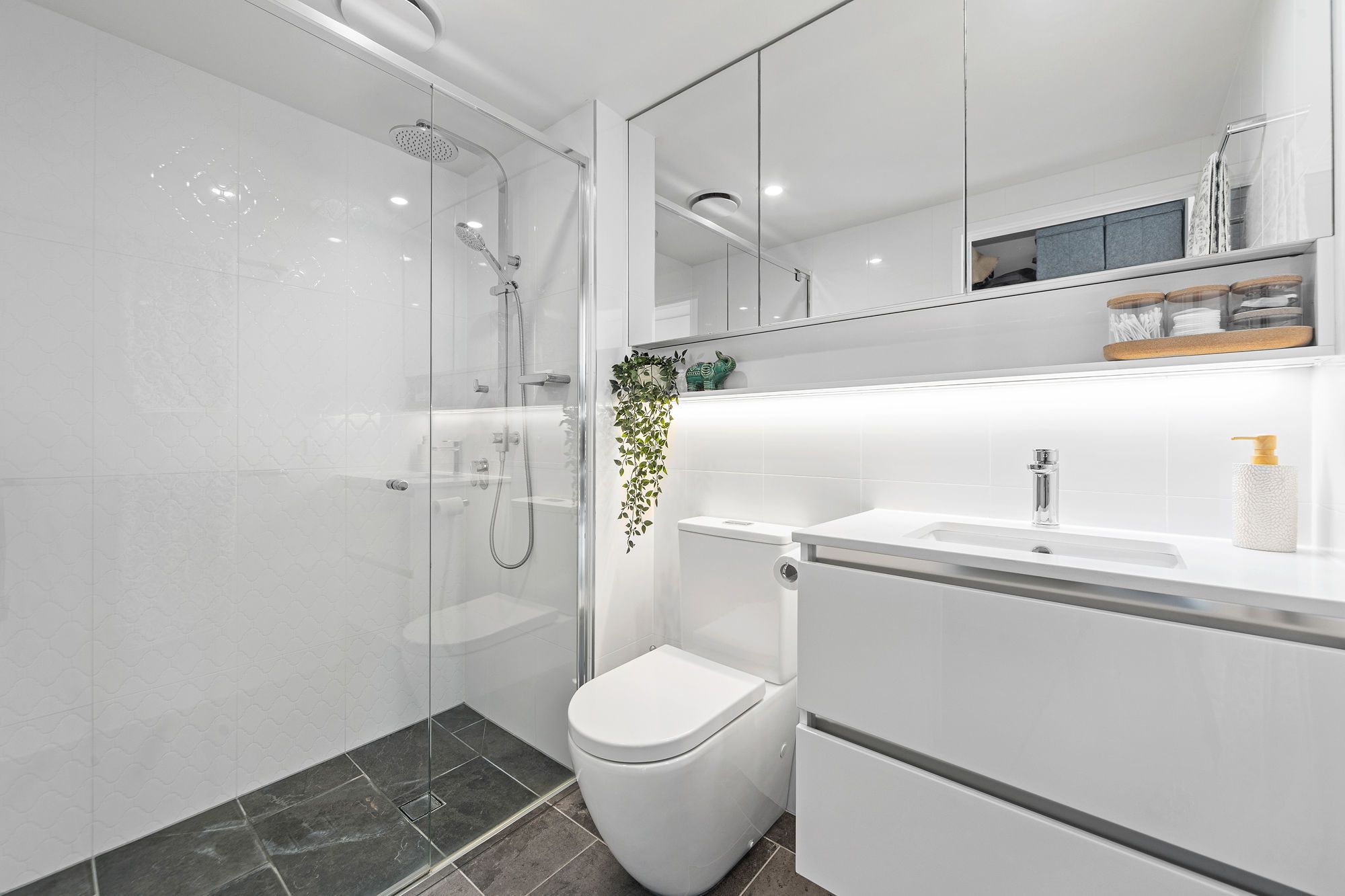 508/53 Wyandra Street — photo 15 of 30