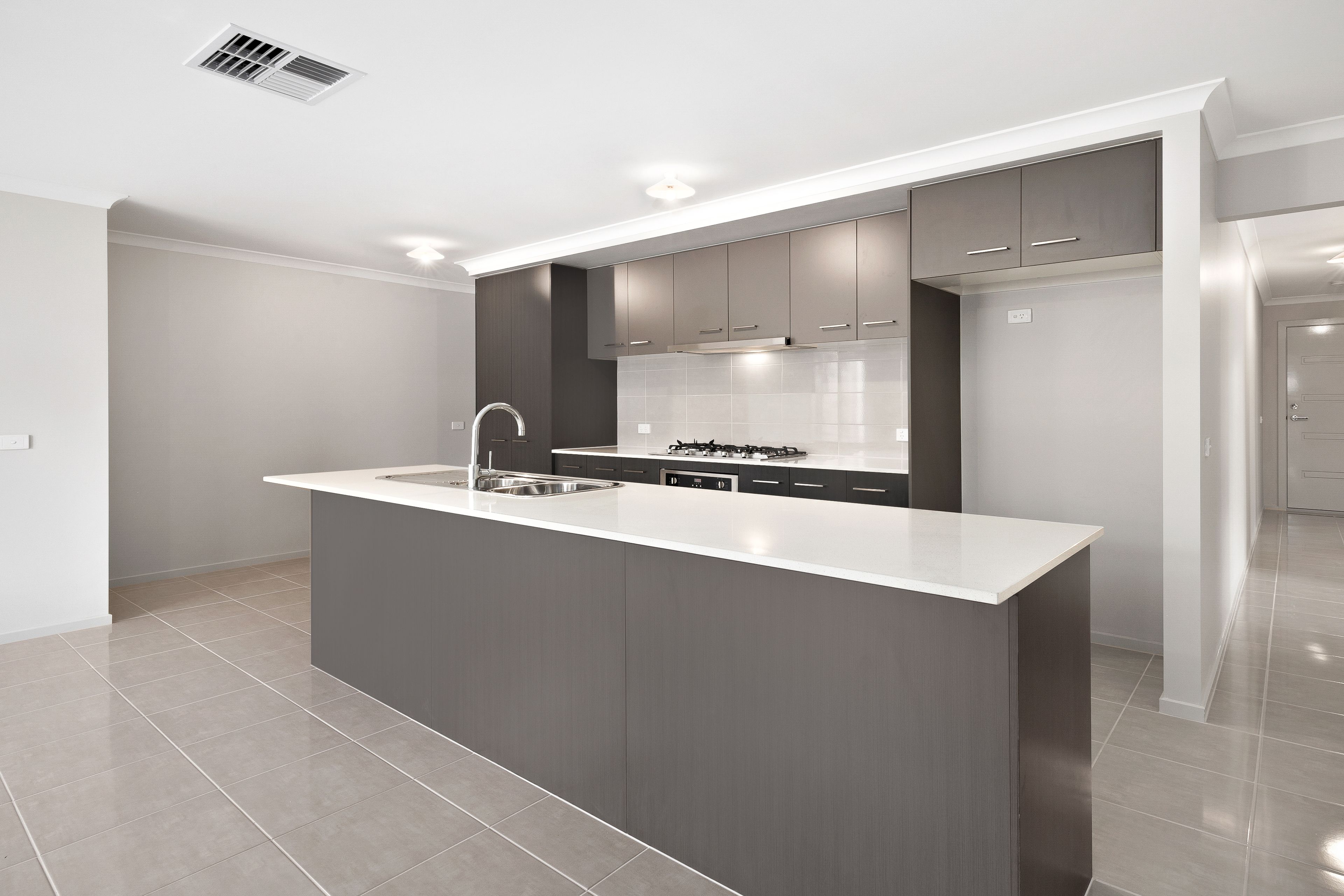 12 Gathering Street, Clyde, VIC 3978