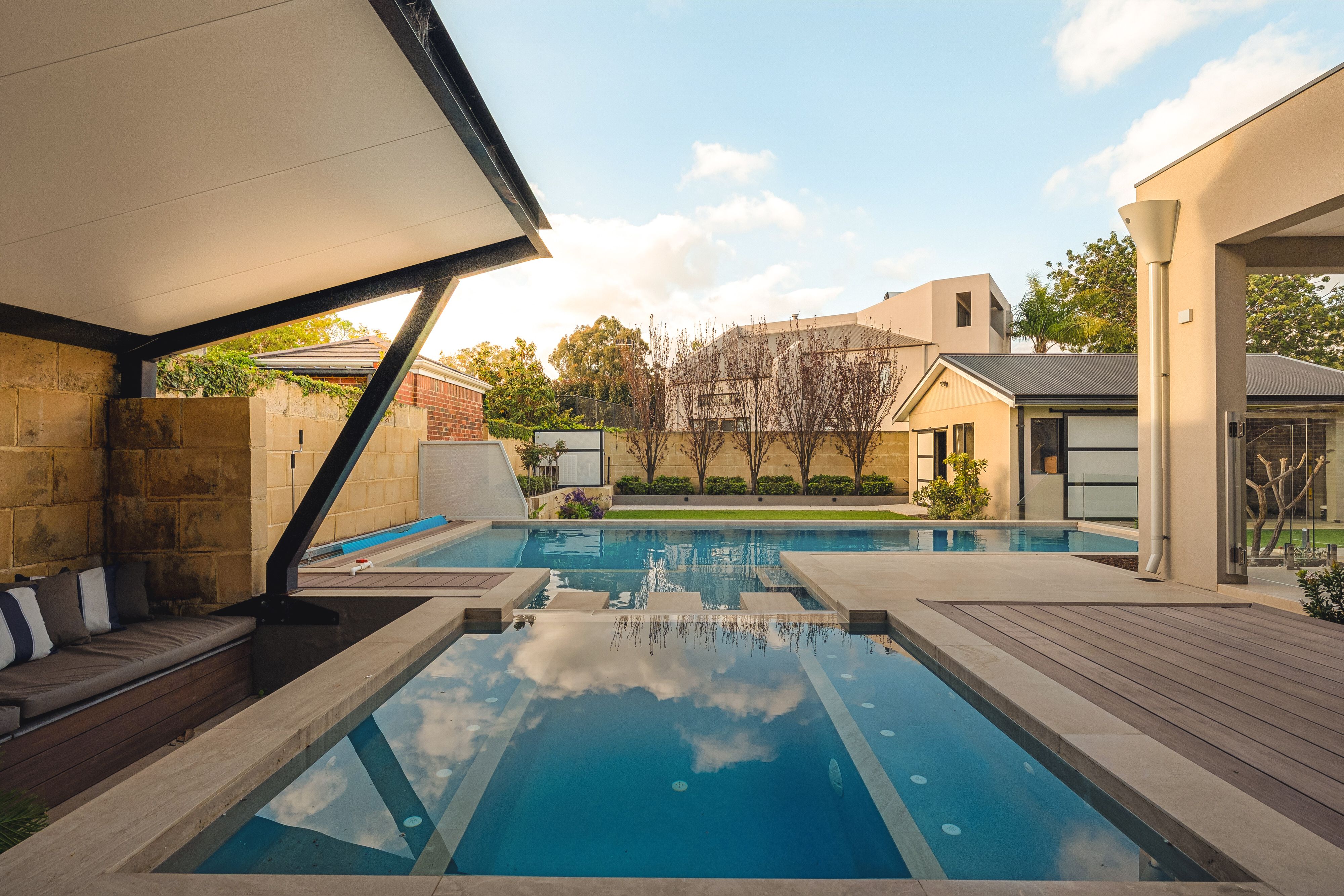Riverside Luxury, Beautifully Bespoke! — photo 26 of 28