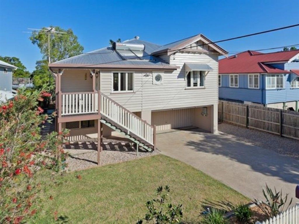 19 Framont Avenue, Holland Park, QLD 4121