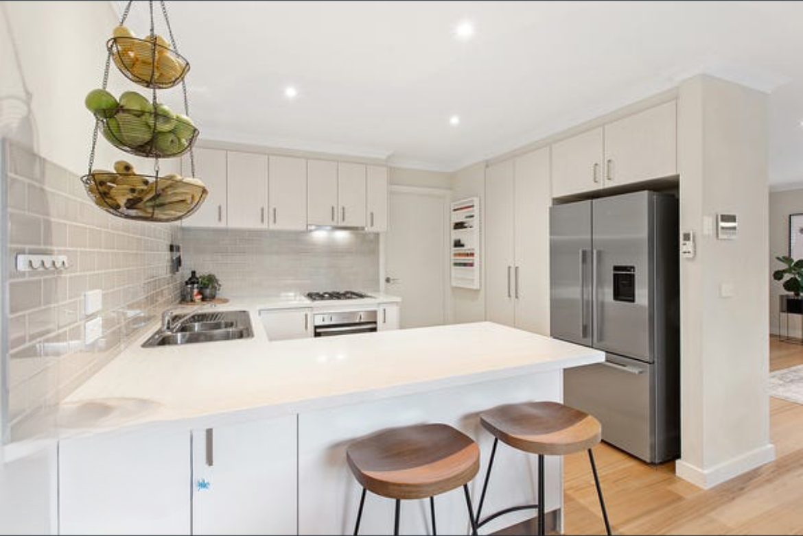 1/320 Canterbury Road — photo 7 of 12