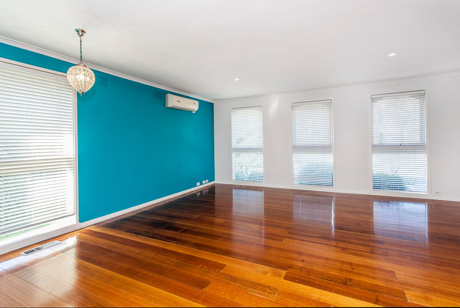 1 Gary Court, Croydon, VIC 3136