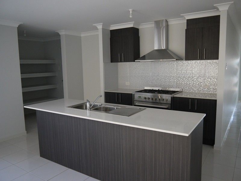 25 St Helen Crescent, Warner, QLD 4500