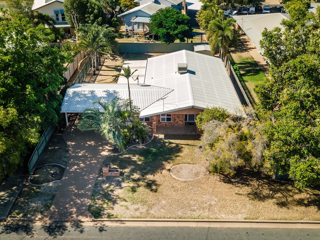 10 Roseanne Road, Emerald, QLD 4720