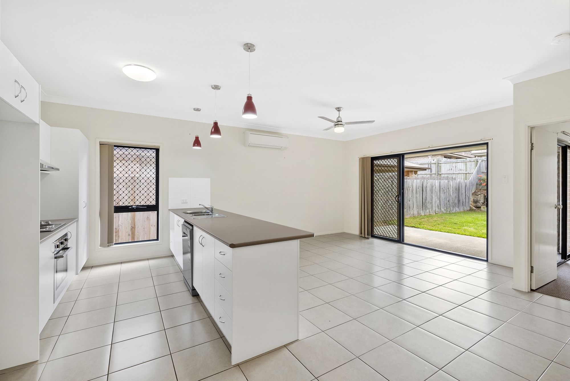 104 Nicklaus Parade, North Lakes, QLD 4509