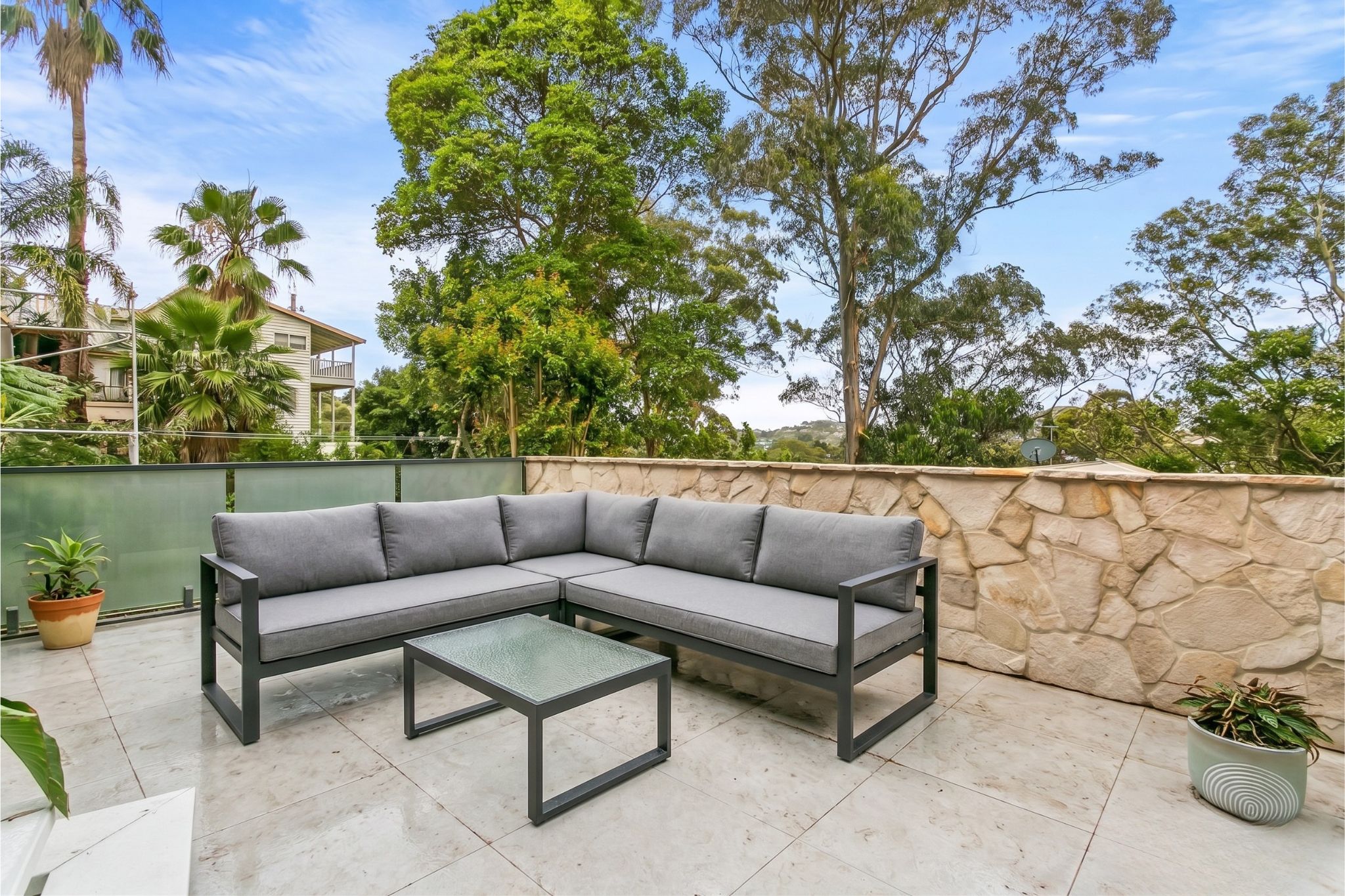 Middle 13 Howell Close, Newport, NSW 2106