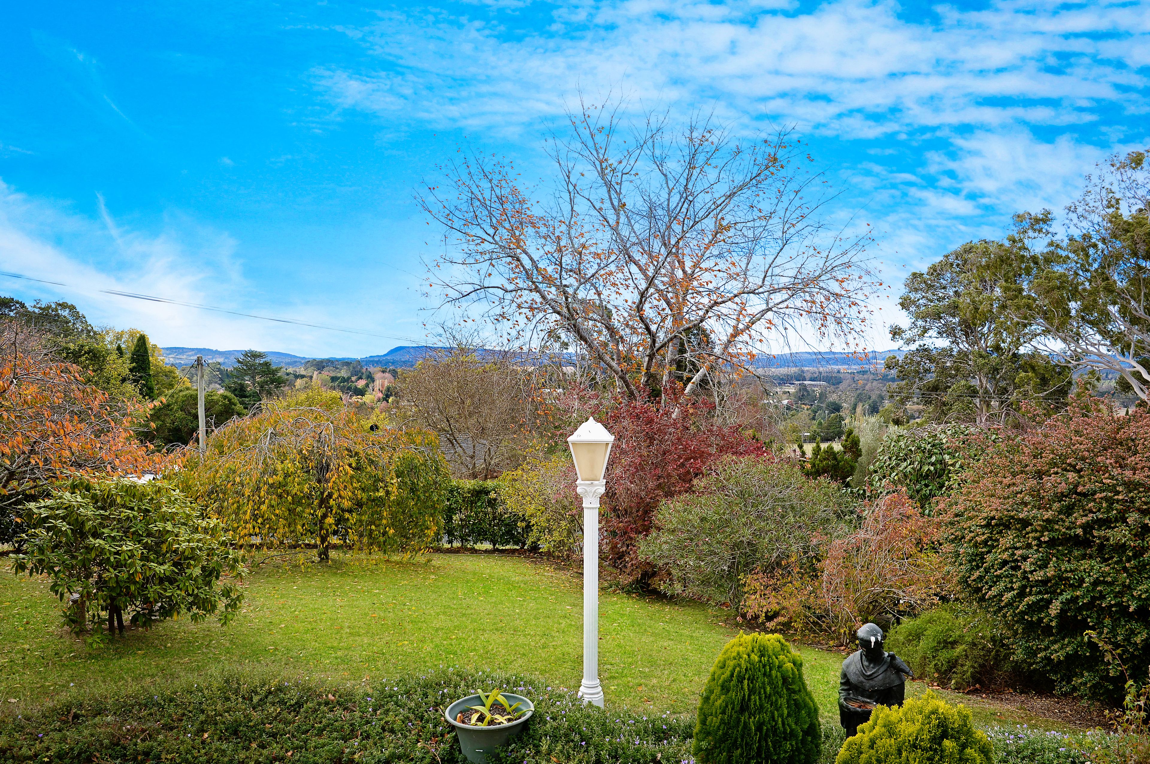18 Woodville Road