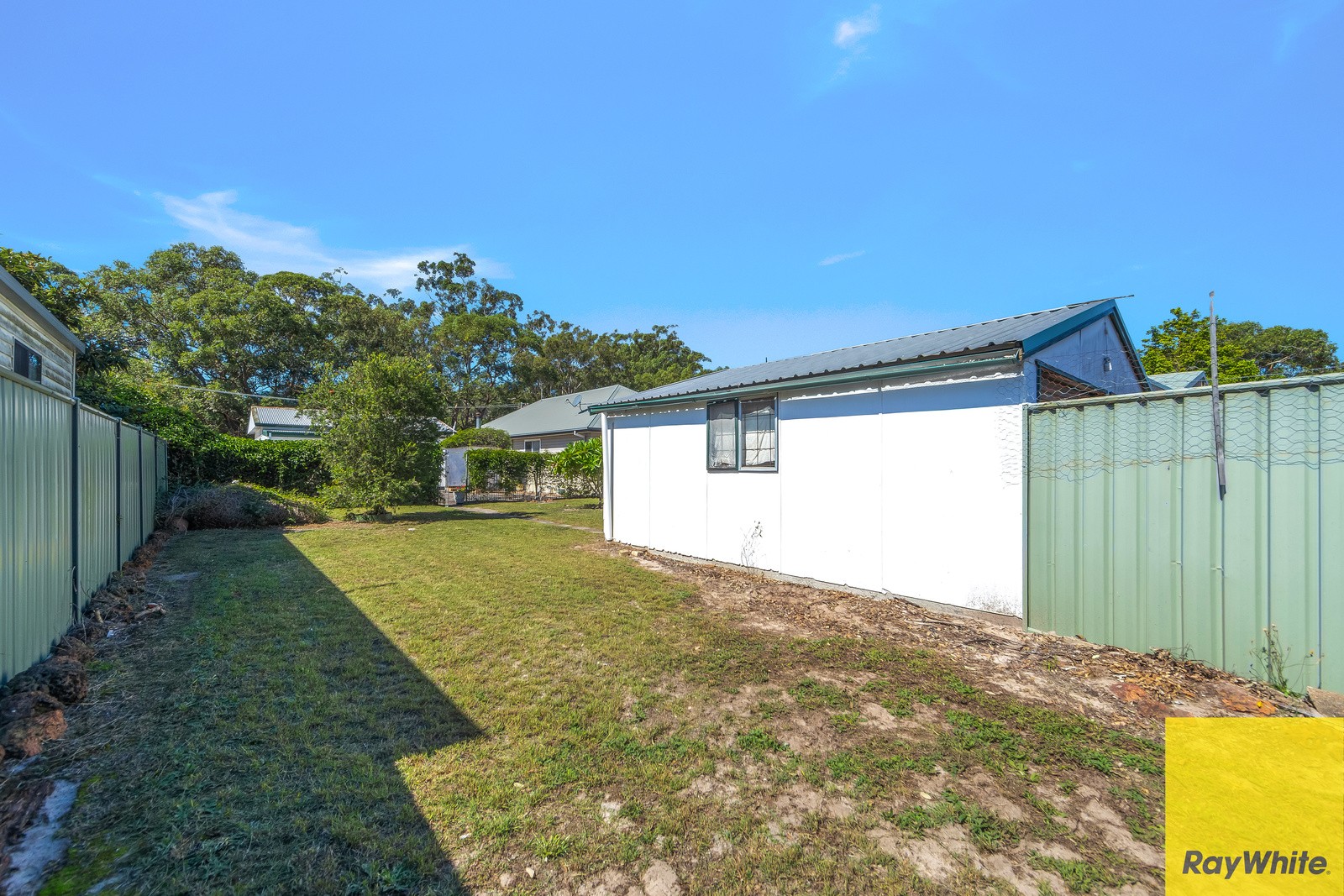 11 Commonwealth Avenue, Blackwall, NSW 2256