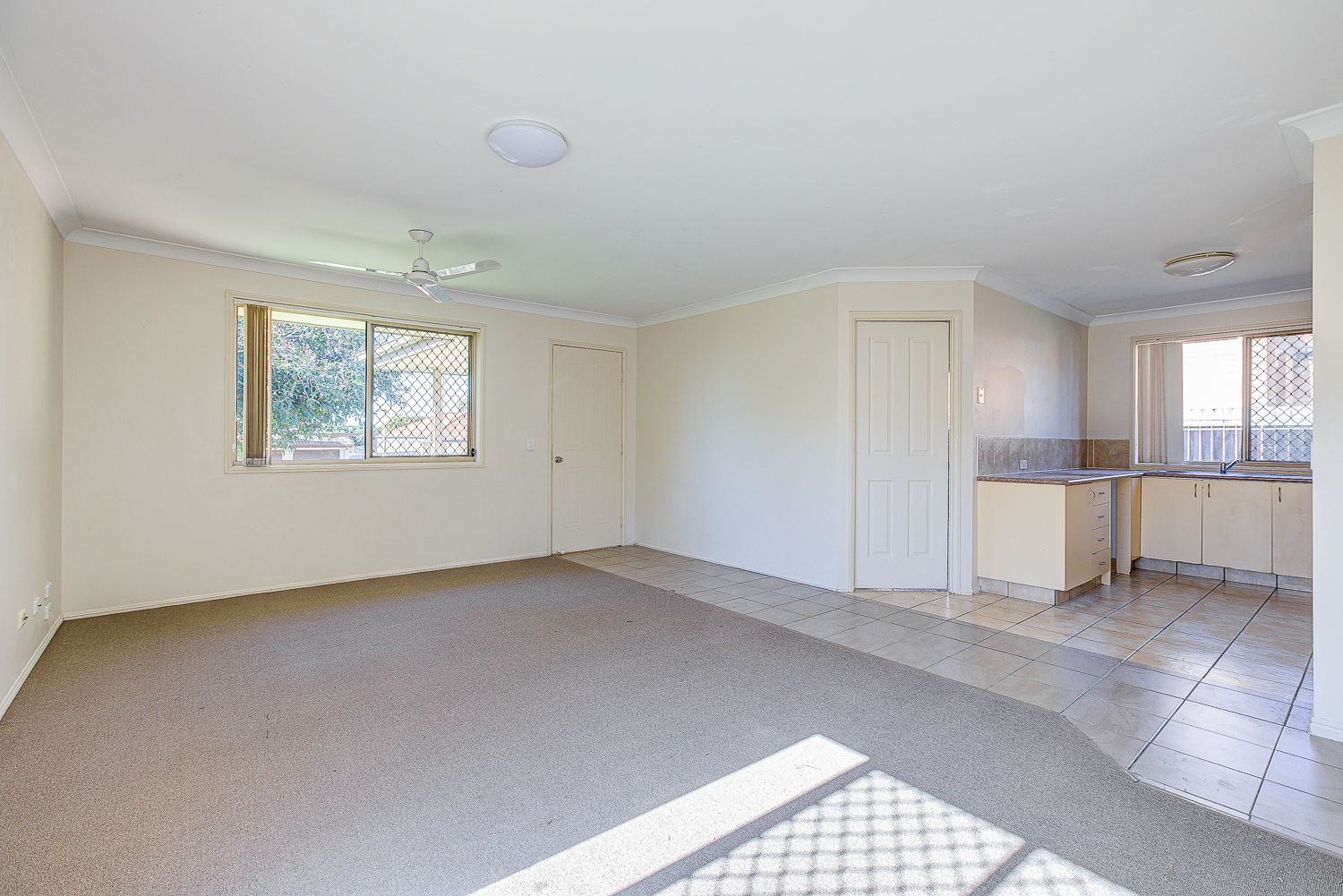 10 Venture Street, Crestmead, QLD 4132
