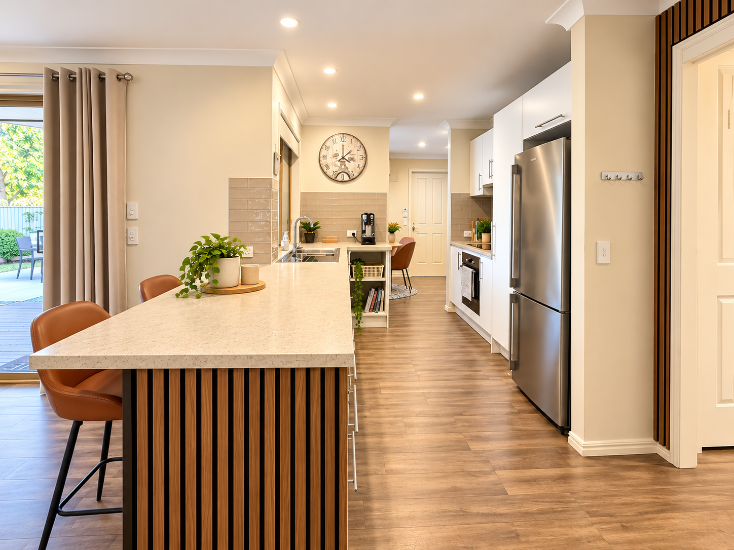 10 Augusta Crescent — photo 8 of 23