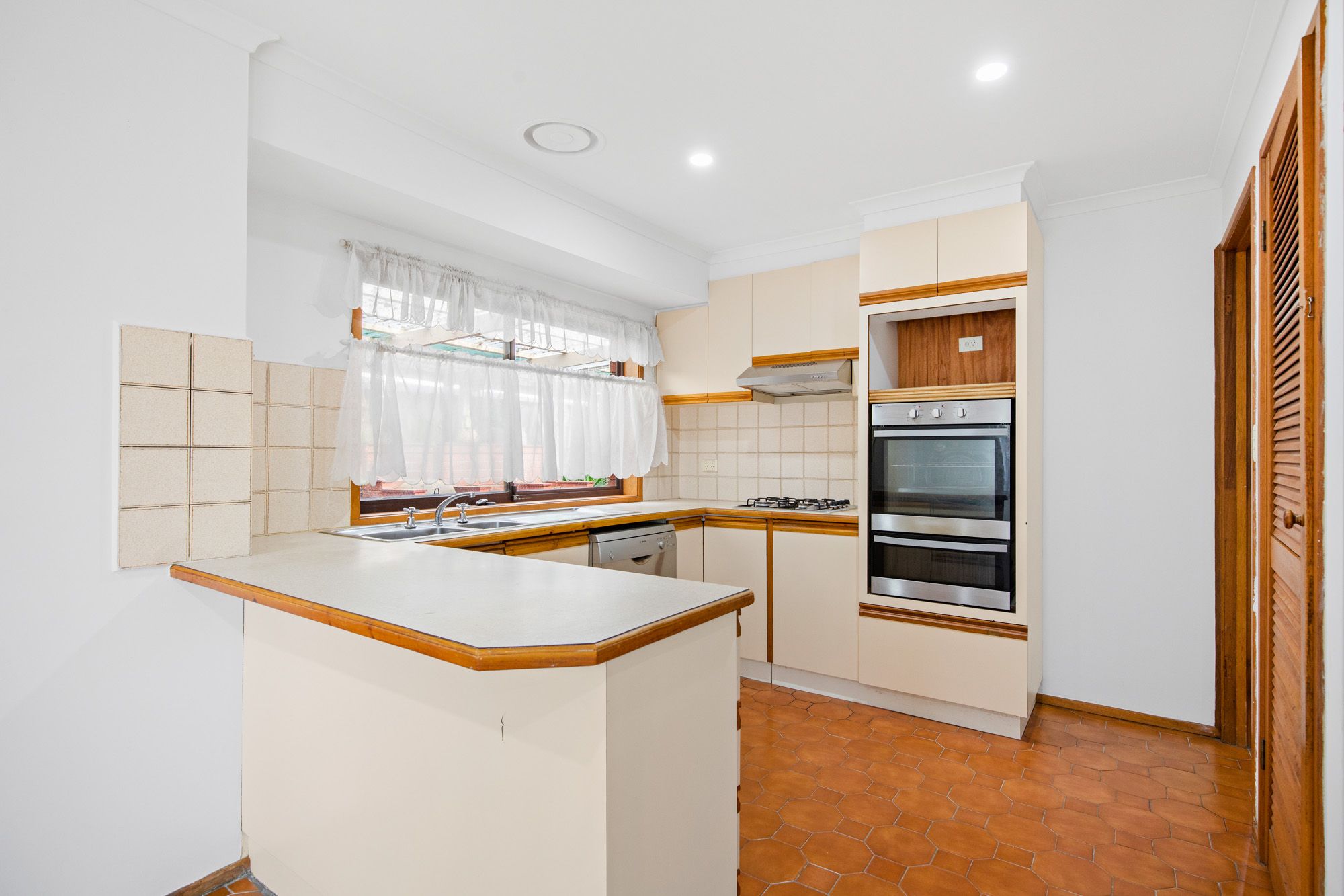 15 Queensbury Way, Werribee, VIC 3030